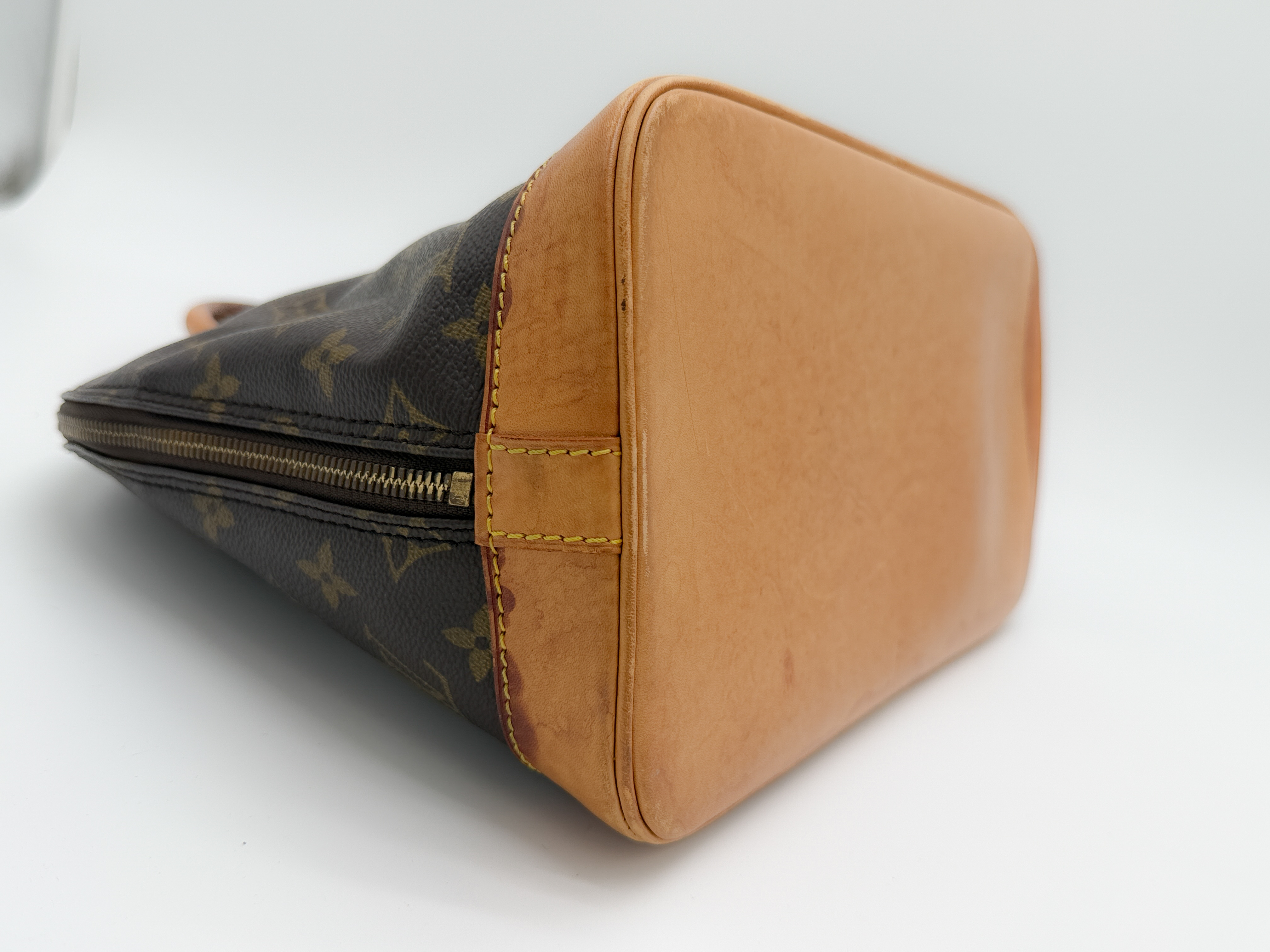 Monogram M51130 Alma PM VI0927 Handbag — view 9