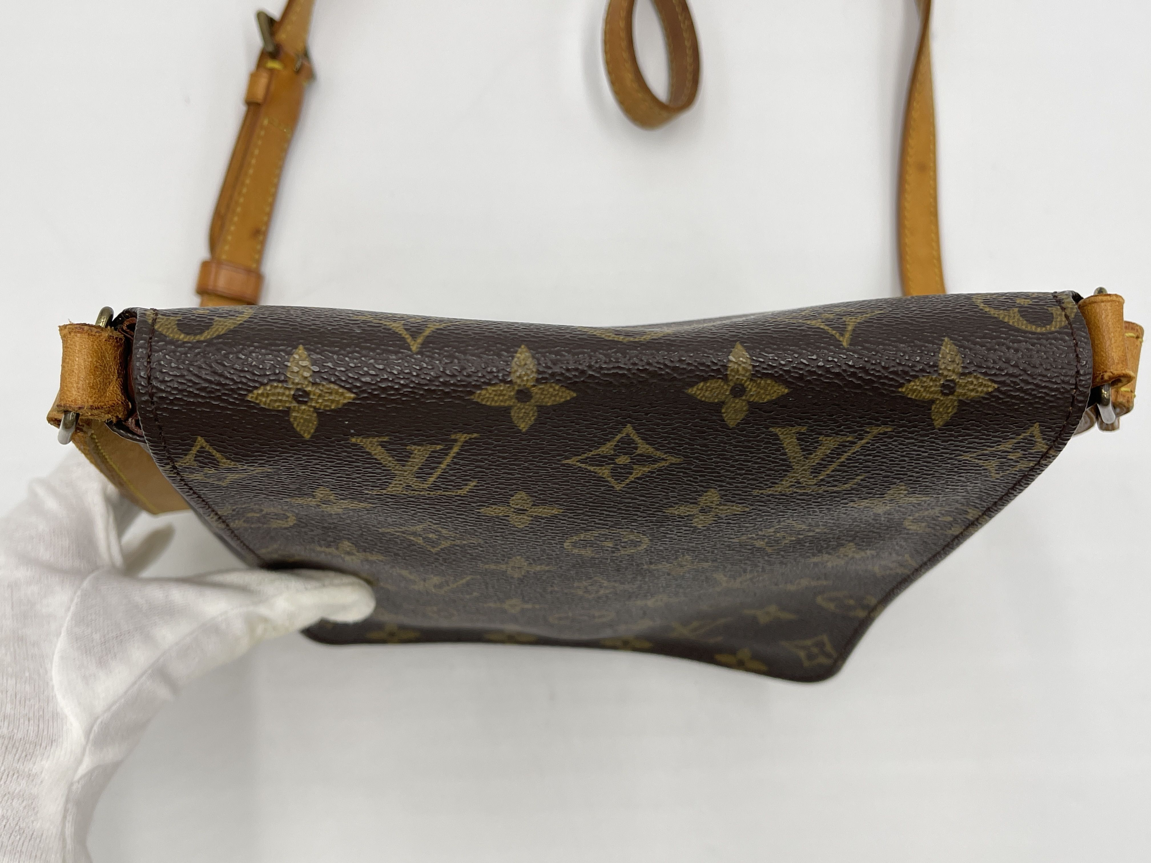 Monogram Musette Salsa M51258 AS1002 Shoulder Bag — view 4