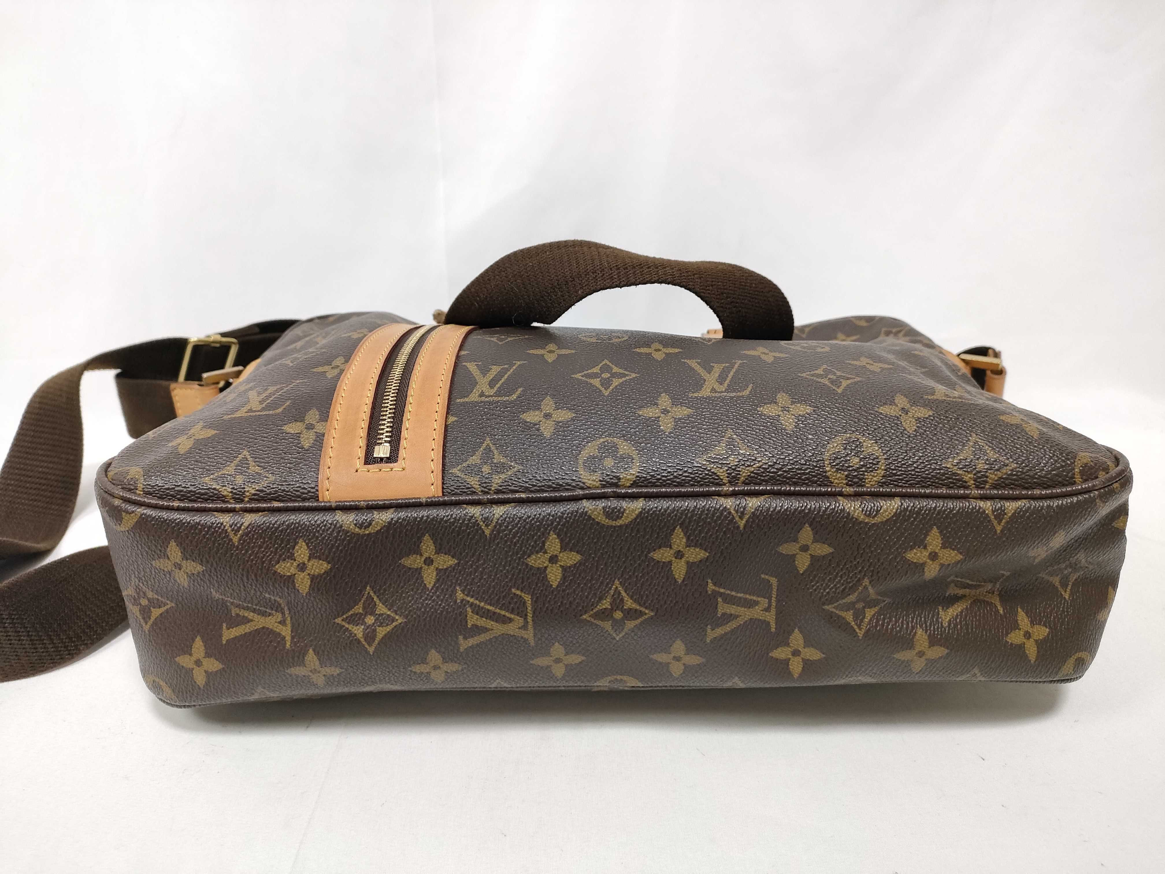 Monogram Louis Vuitton Monogram Hand Shoulder Bag Handbag — view 3