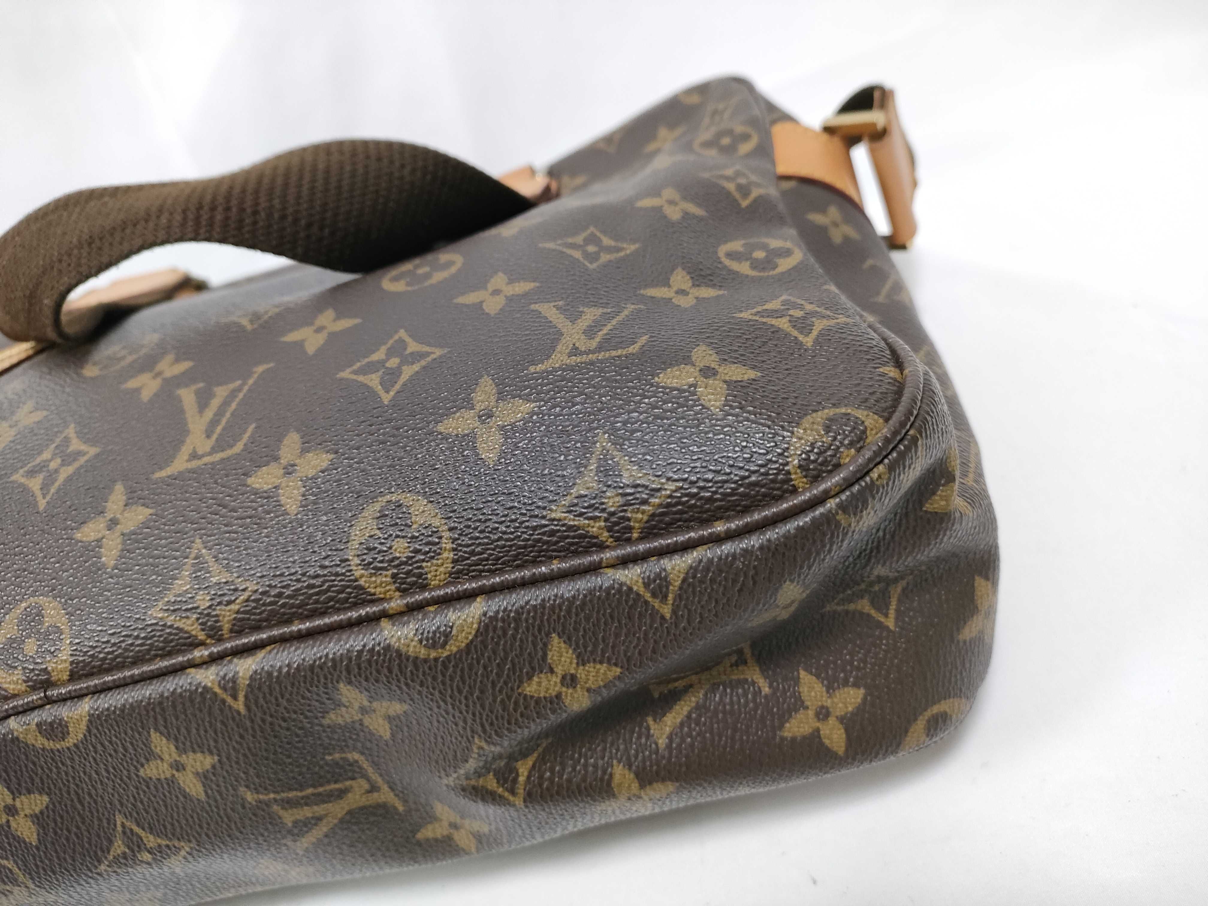 Monogram Louis Vuitton Monogram Hand Shoulder Bag Handbag — view 4