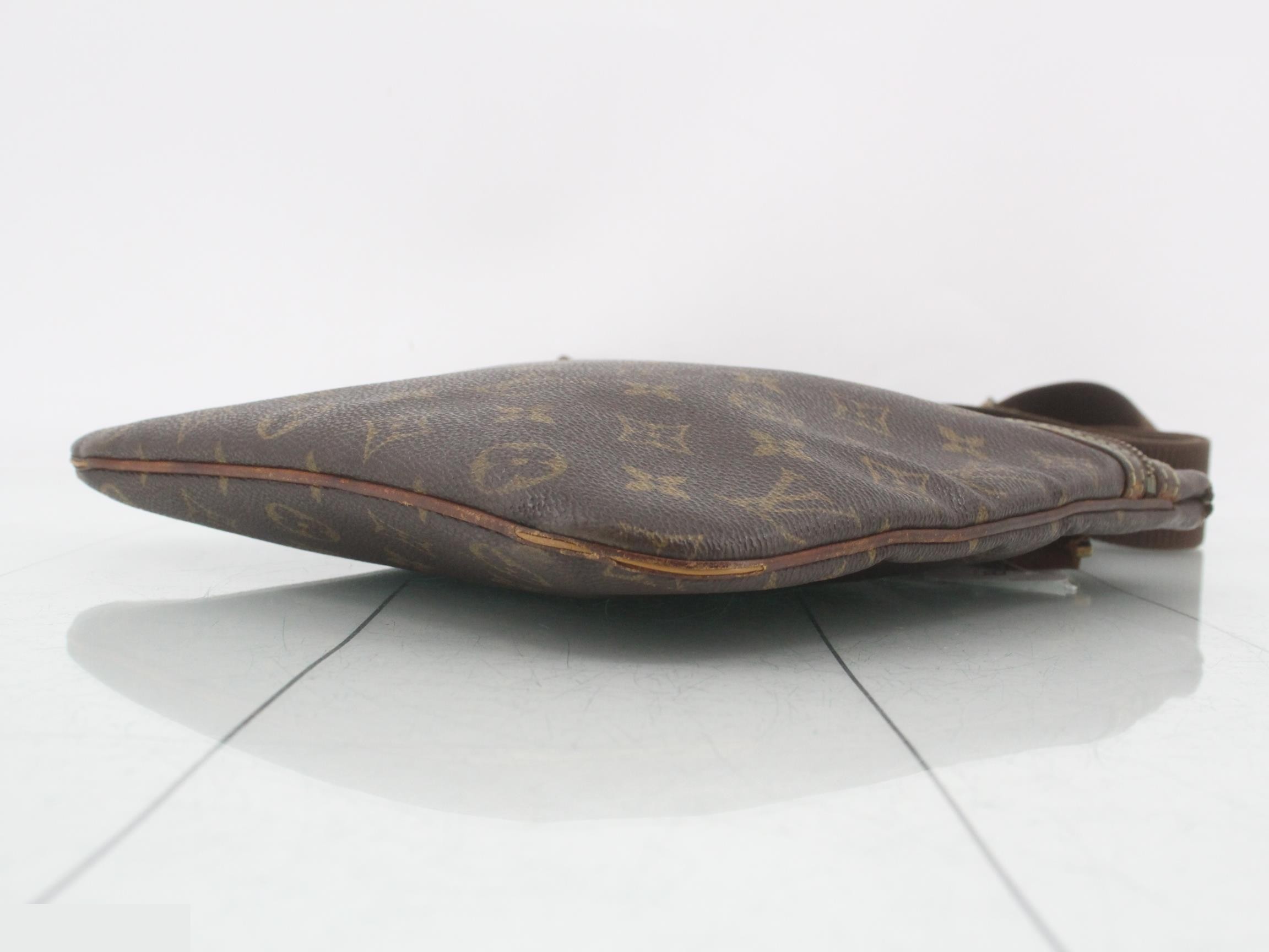 Monogram M40044 Pochette Bosphore — view 6
