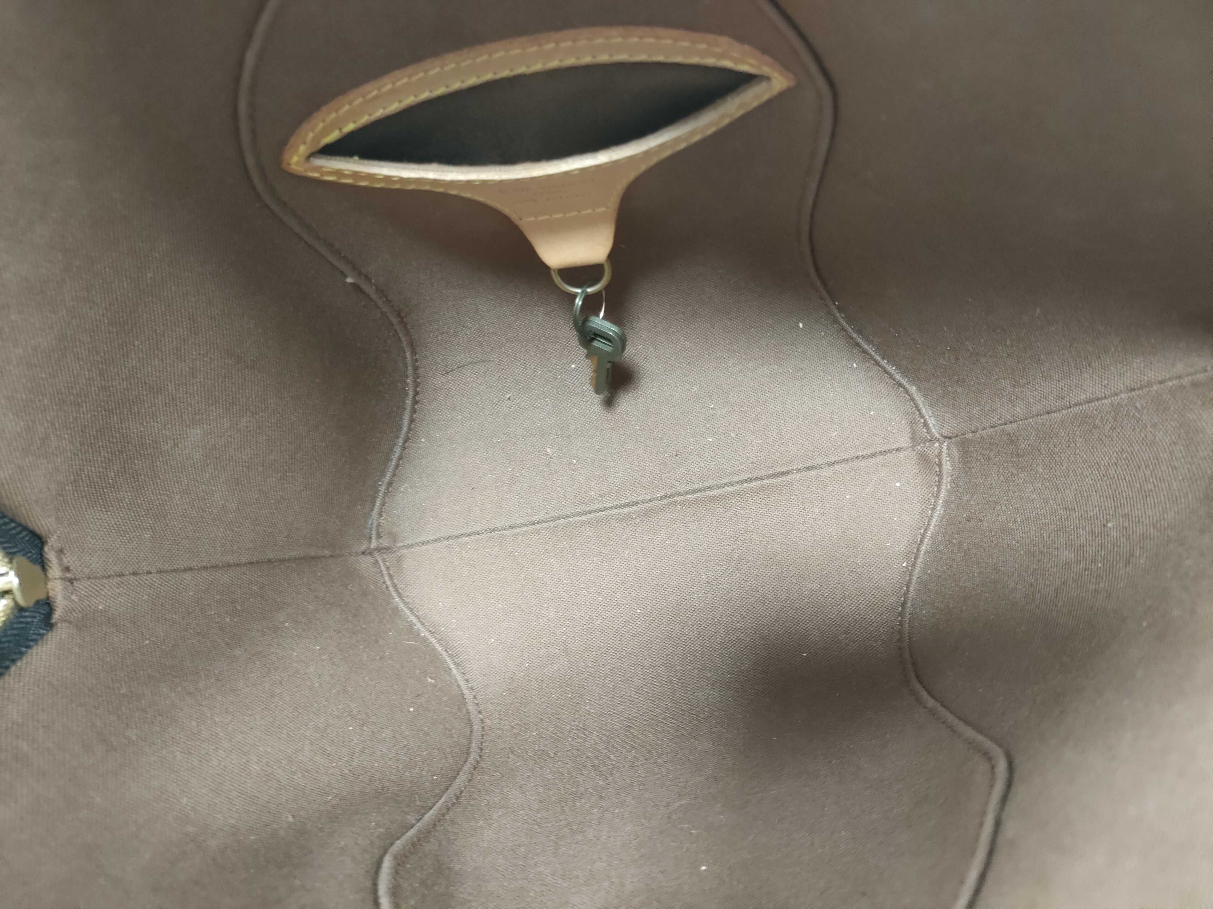 Monogram Ellipse PM M51127 MI0948 Handbag — view 11