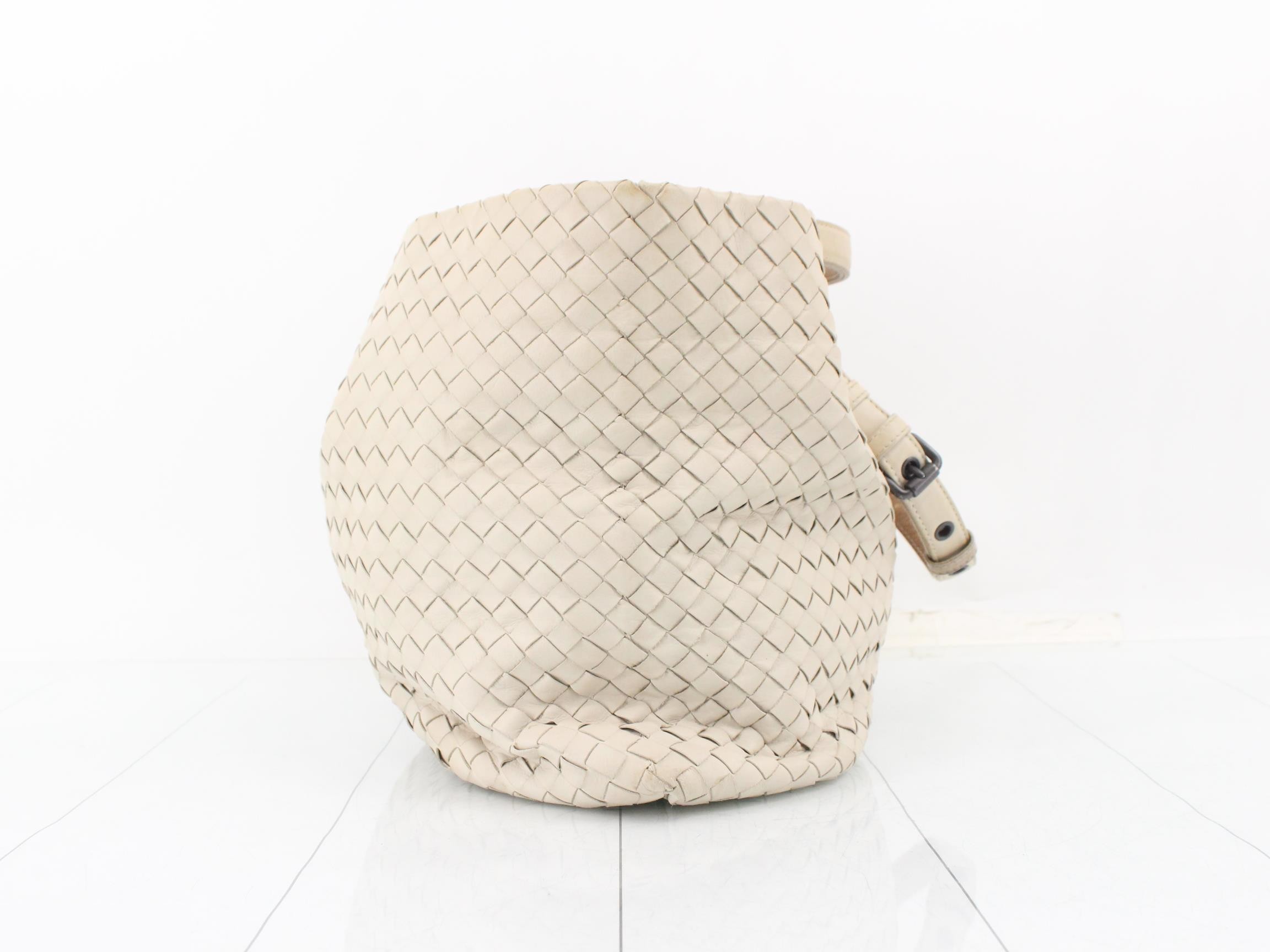 Intrecciato (bag) - Tote bag - White — view 4