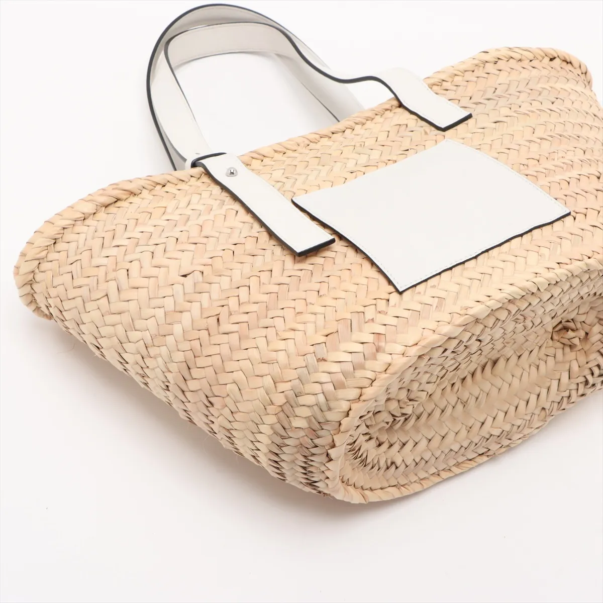 Basket Medium Raffia Tote Bag, Beige — view 4