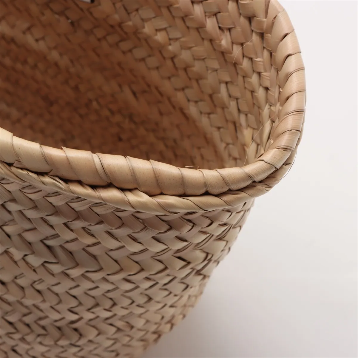 Basket Medium Raffia Tote Bag, Beige — view 10