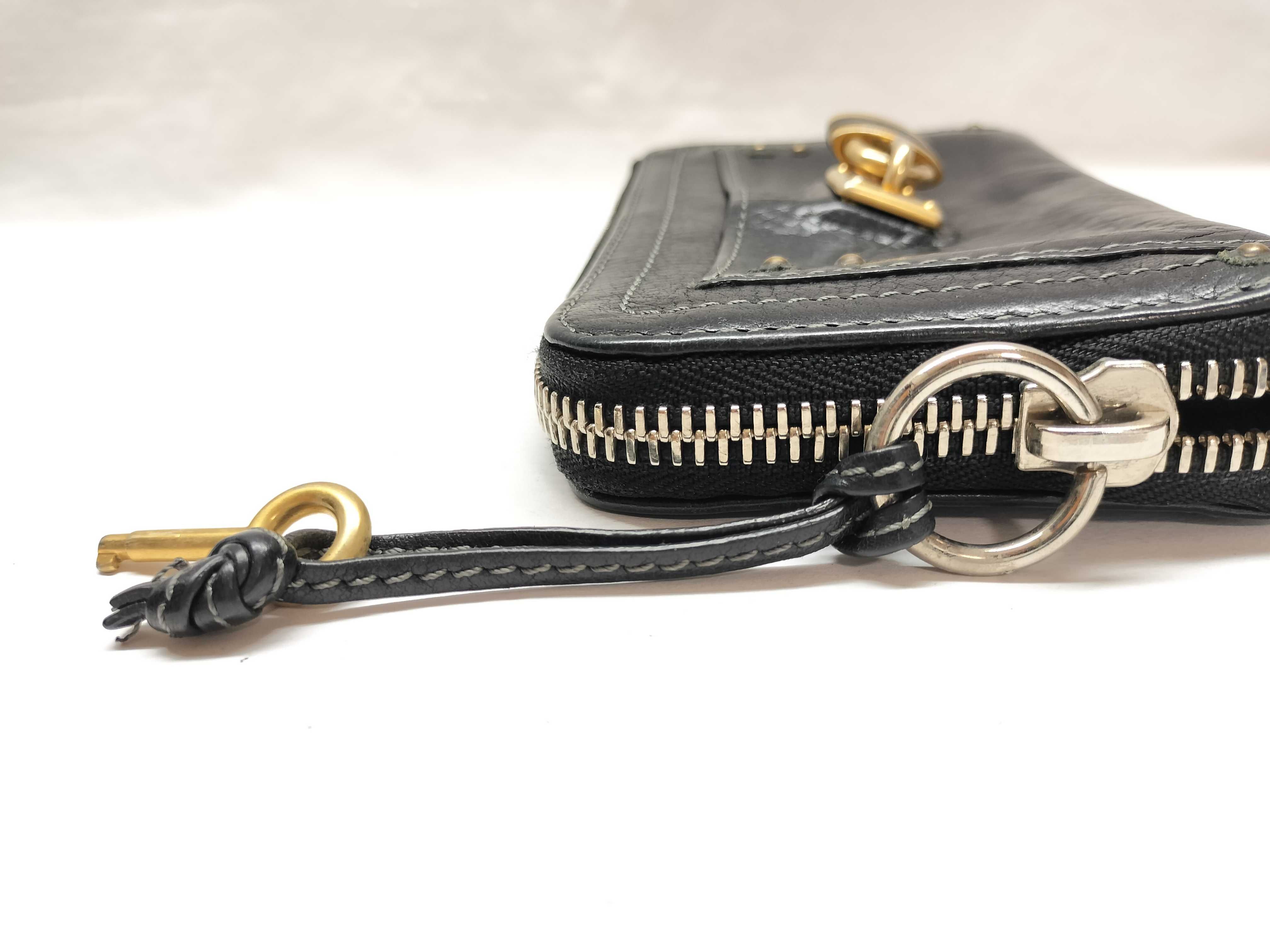 Paddington Round Zip Long Wallet — view 5