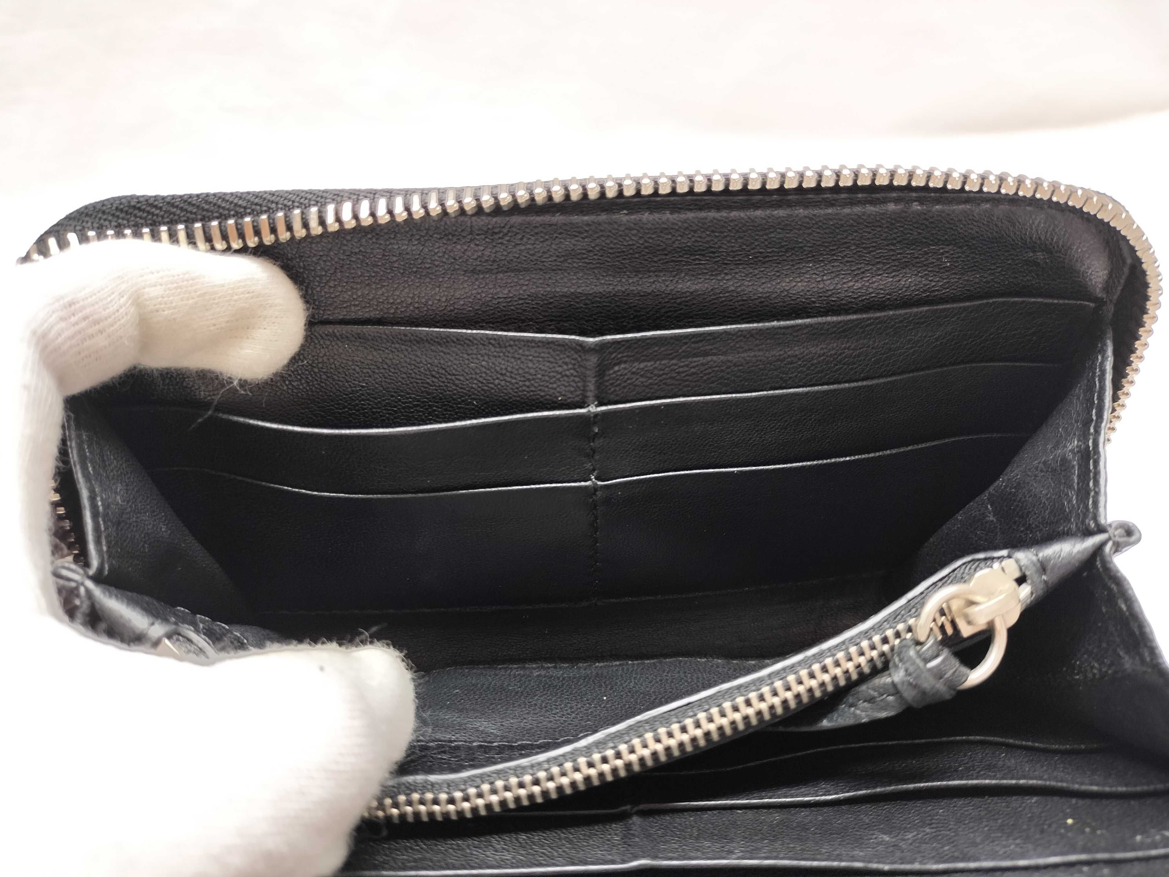 Paddington Round Zip Long Wallet — view 8