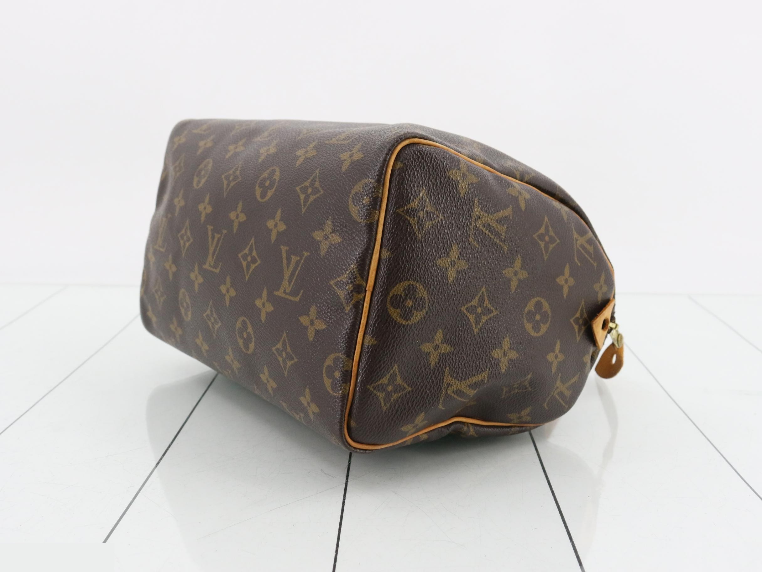 Speedy 25 Handbag, Monogram — view 6