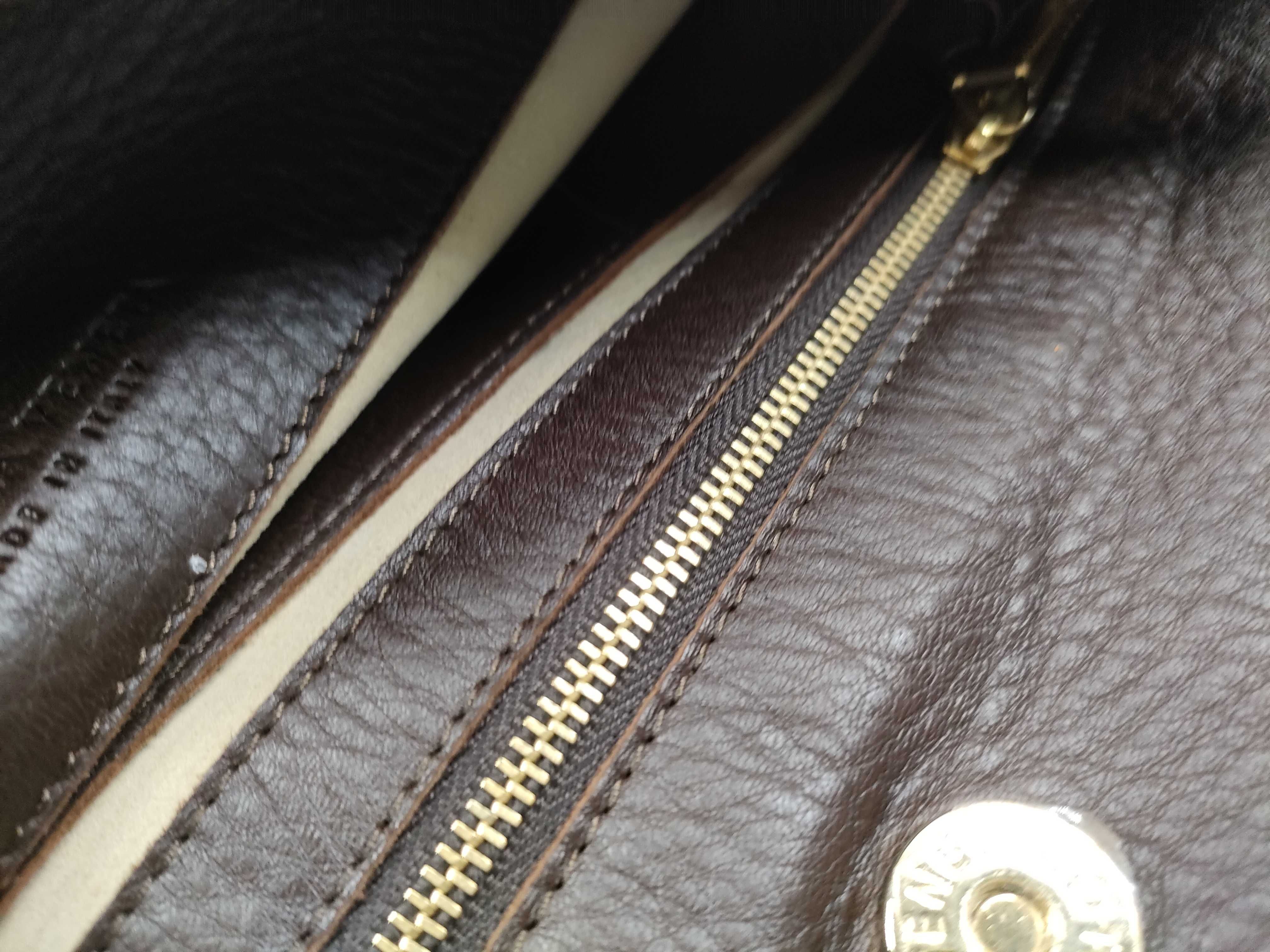 Leather Hobo Shoulder Bag — view 13