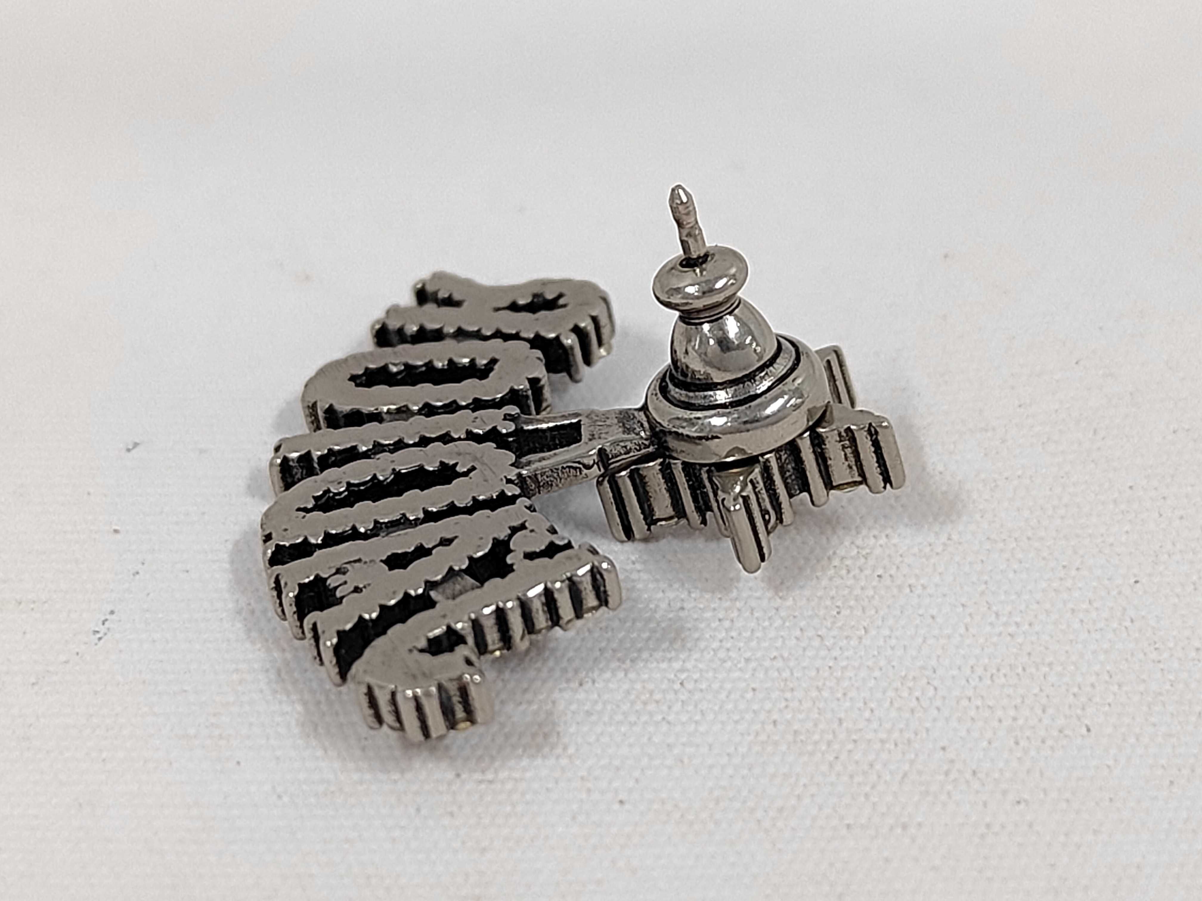 JADIOR earrings — view 3