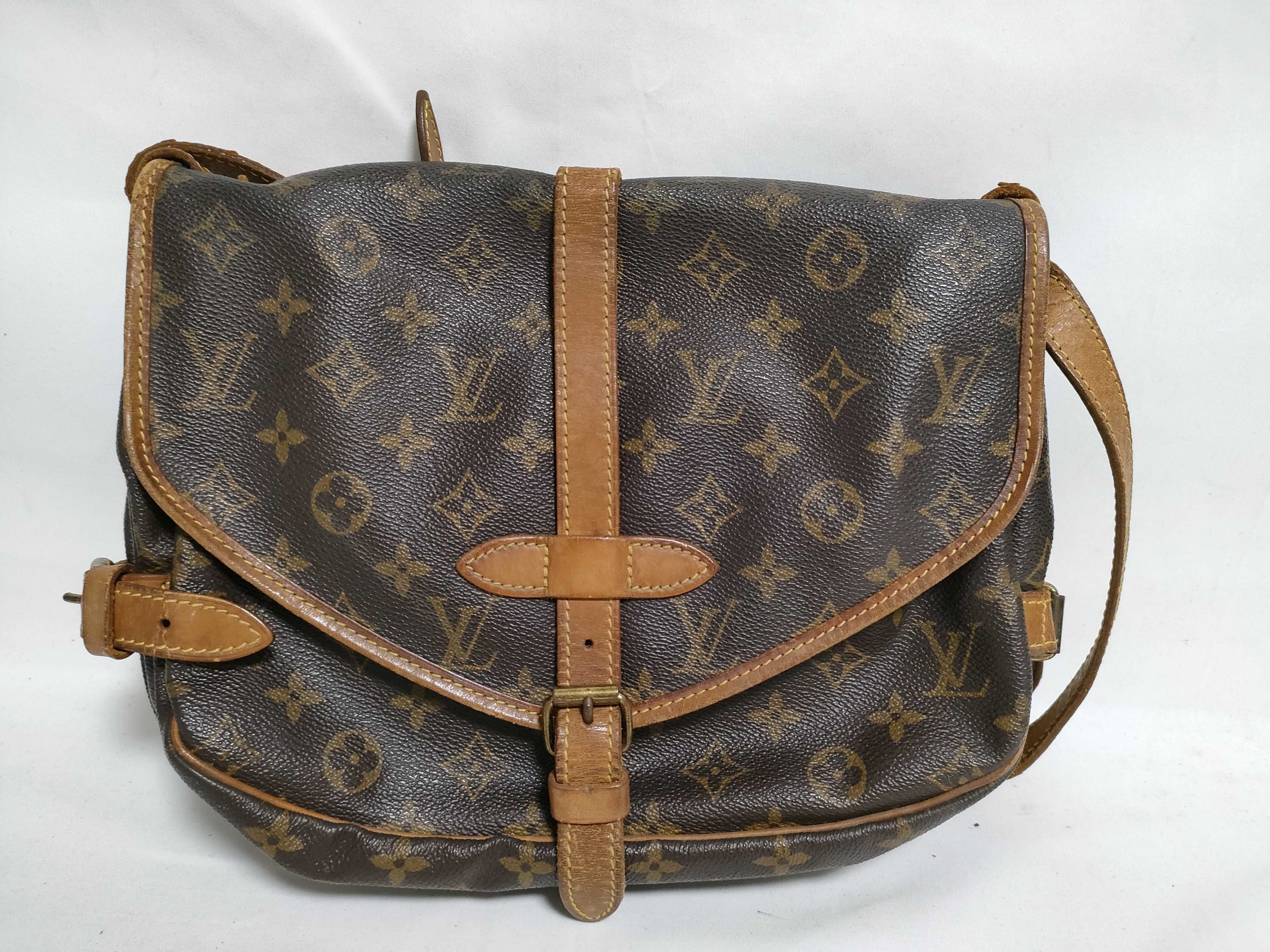 Monogram M42256 Saumur 30 Shoulder Bag