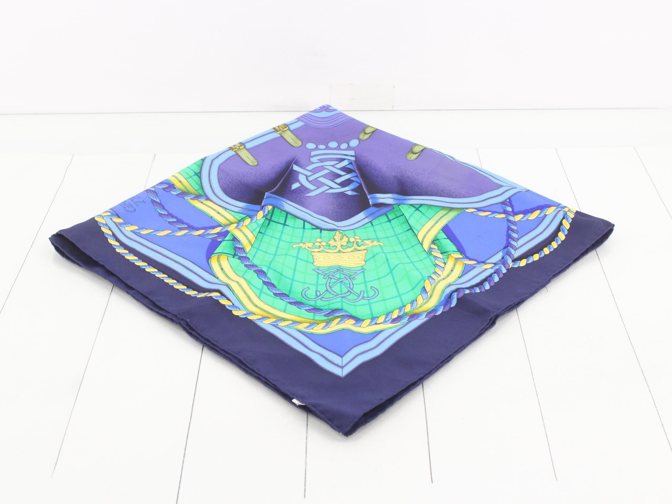 Carre 90, Horse Formal Wear, Silk Scarf — view 2