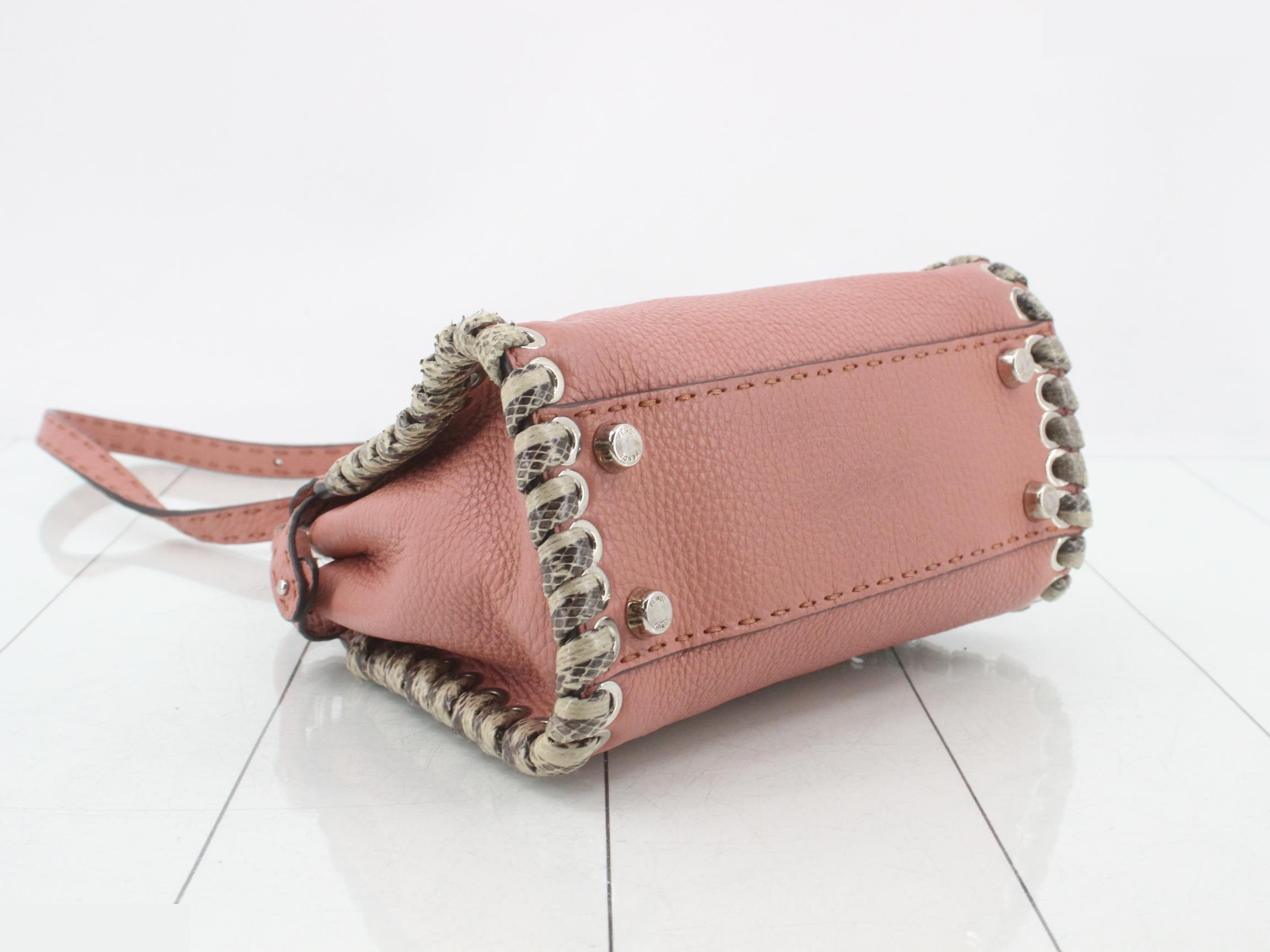 Peekaboo Selleria 2-Way Handbag — view 5