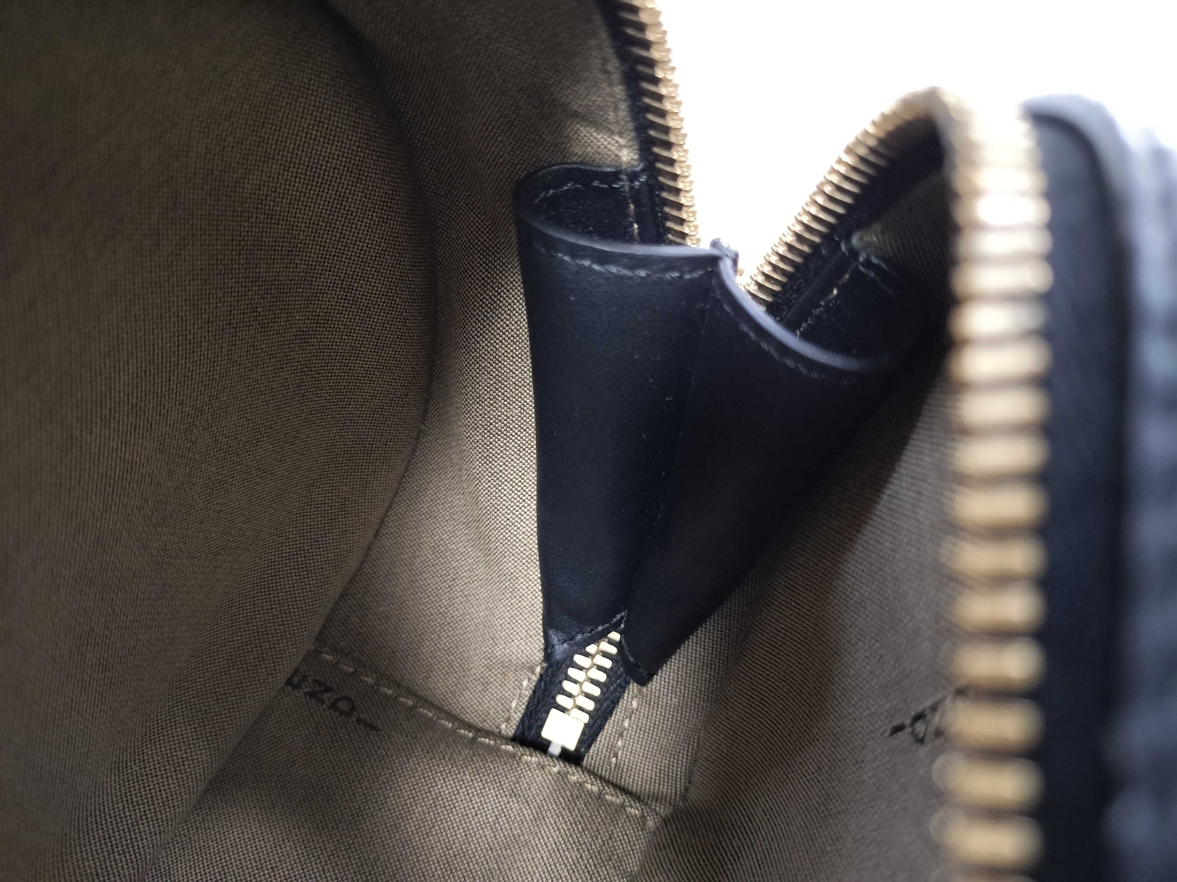 O'Lock Camera Case Shoulder Bag — view 9
