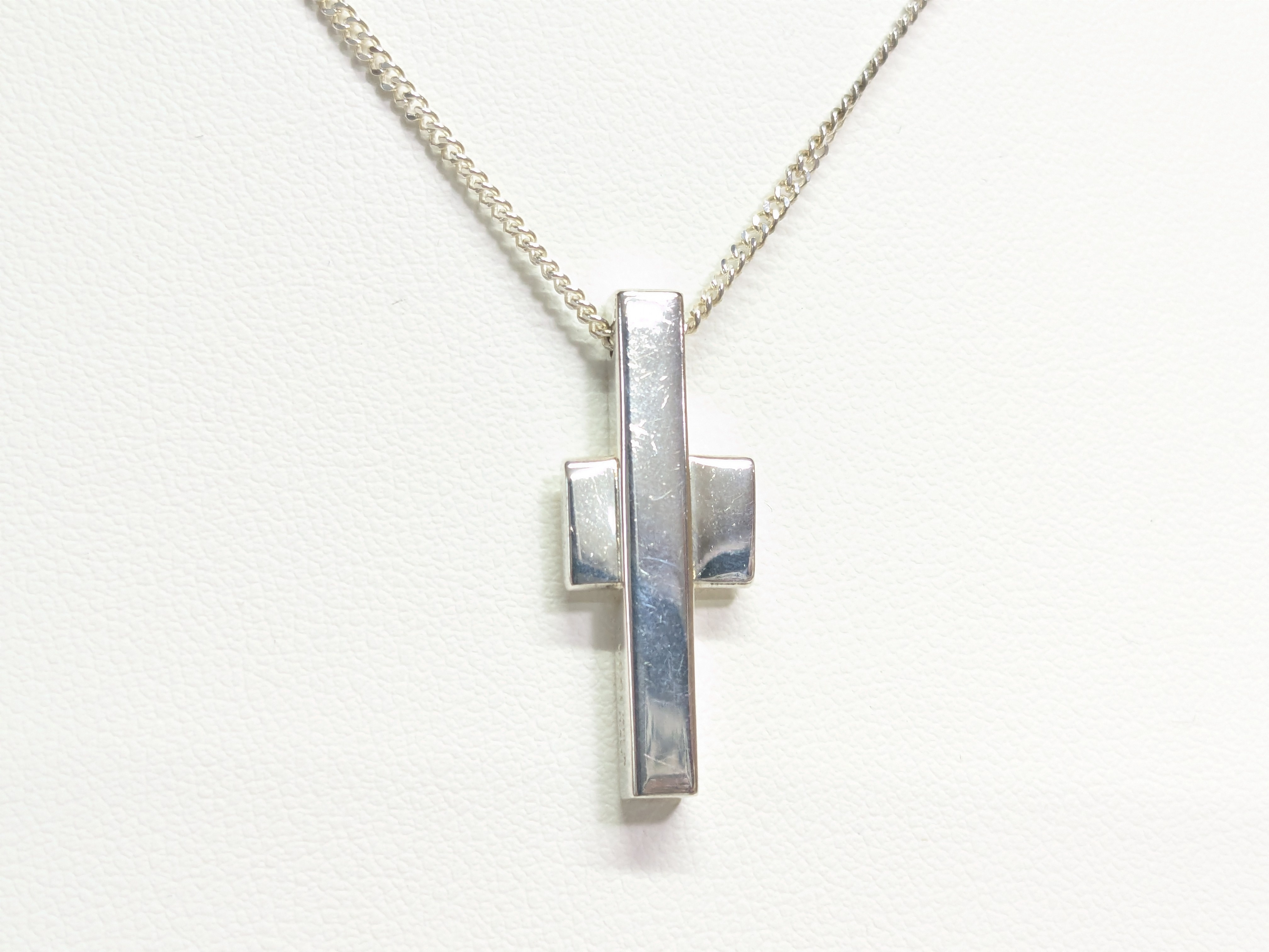 925 7.8g Cross Necklace — view 2