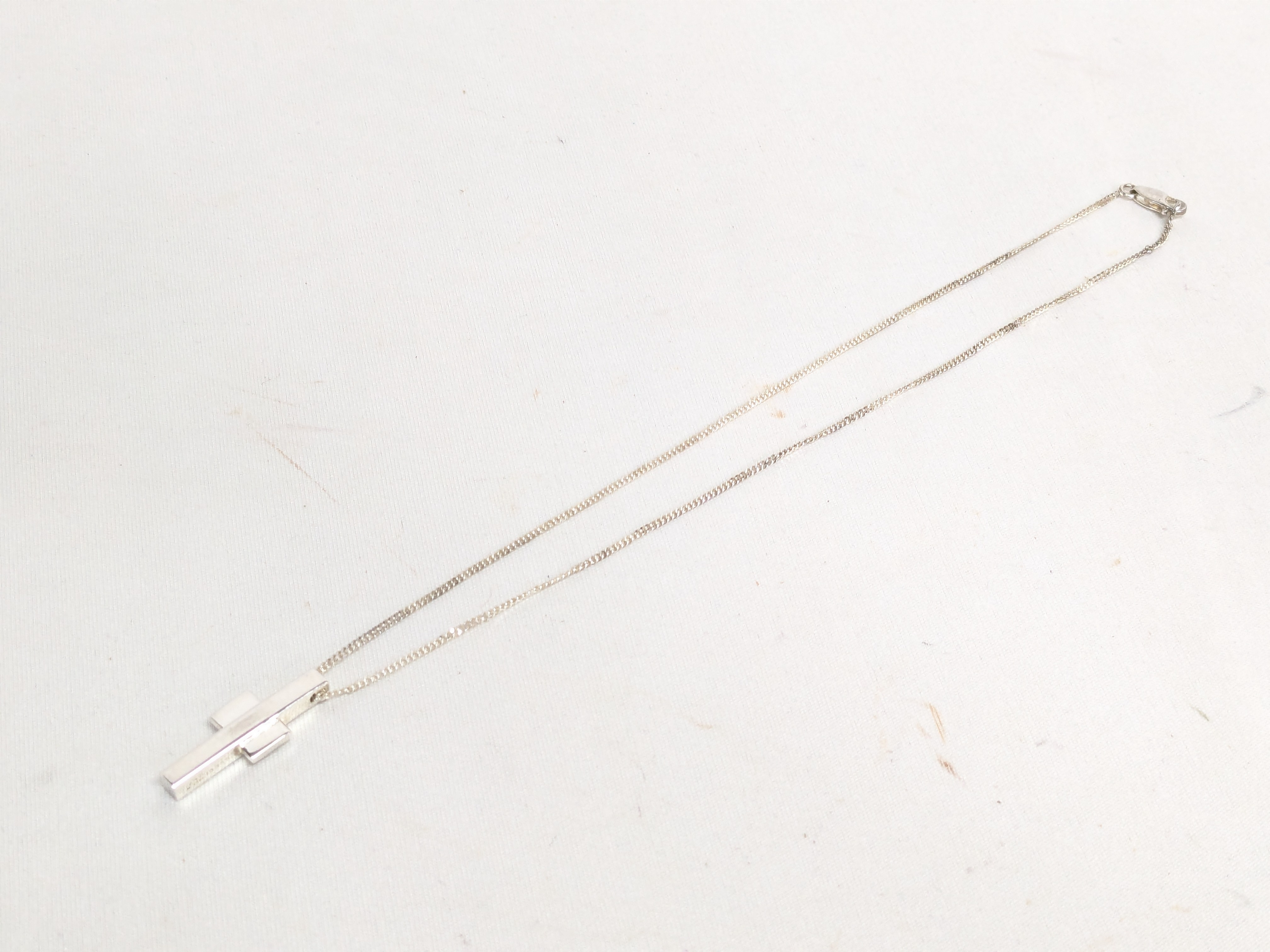 925 7.8g Cross Necklace — view 4