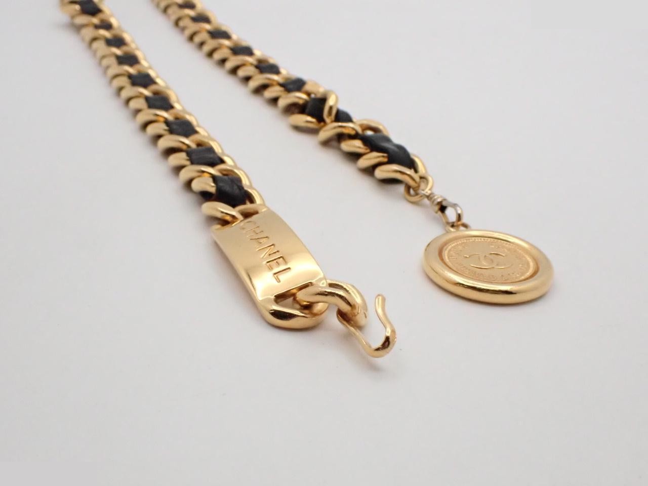 Gold chain belt; chain length approximately 77cm — view 3