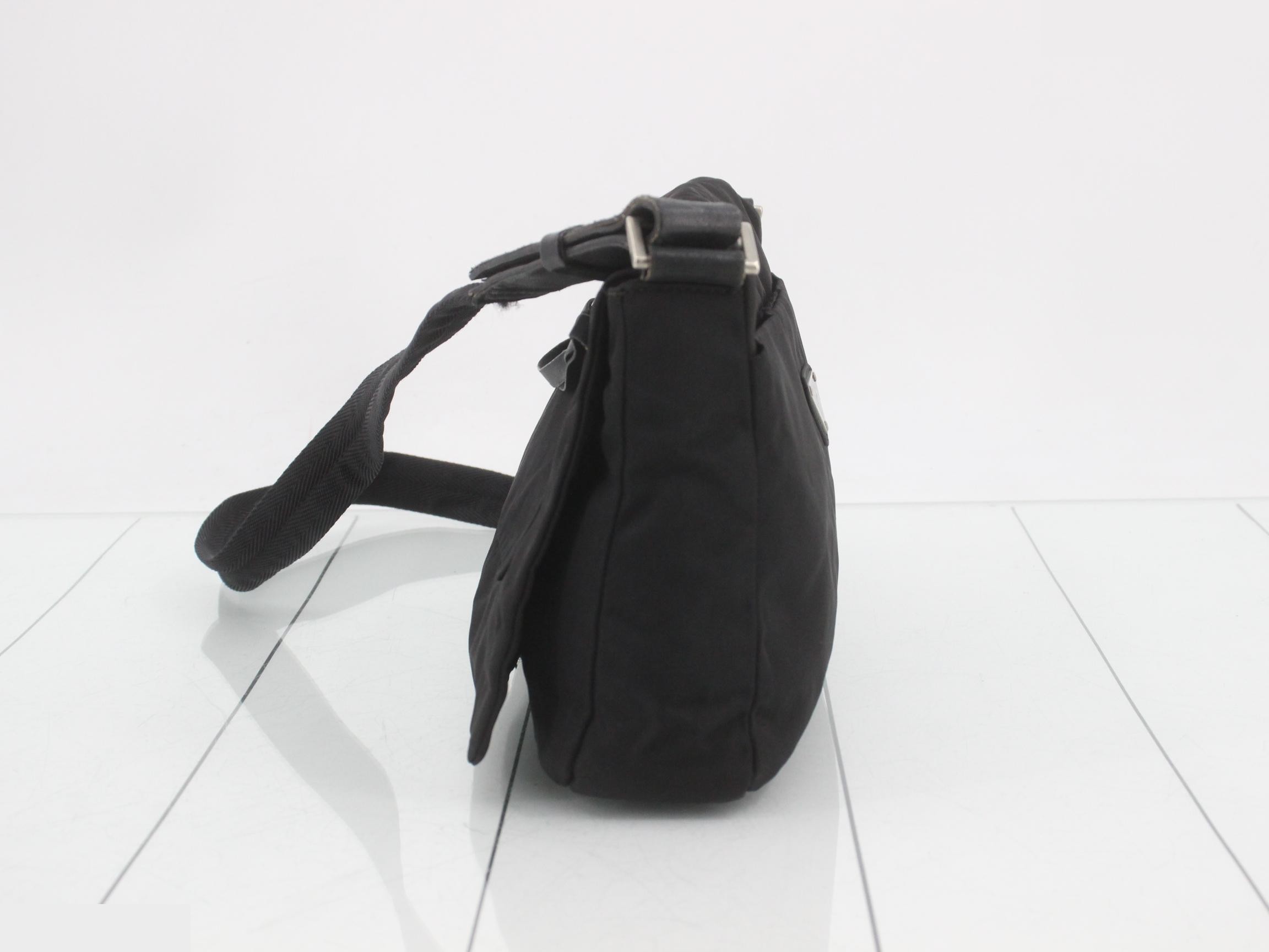 Nylon shoulder bag — view 3
