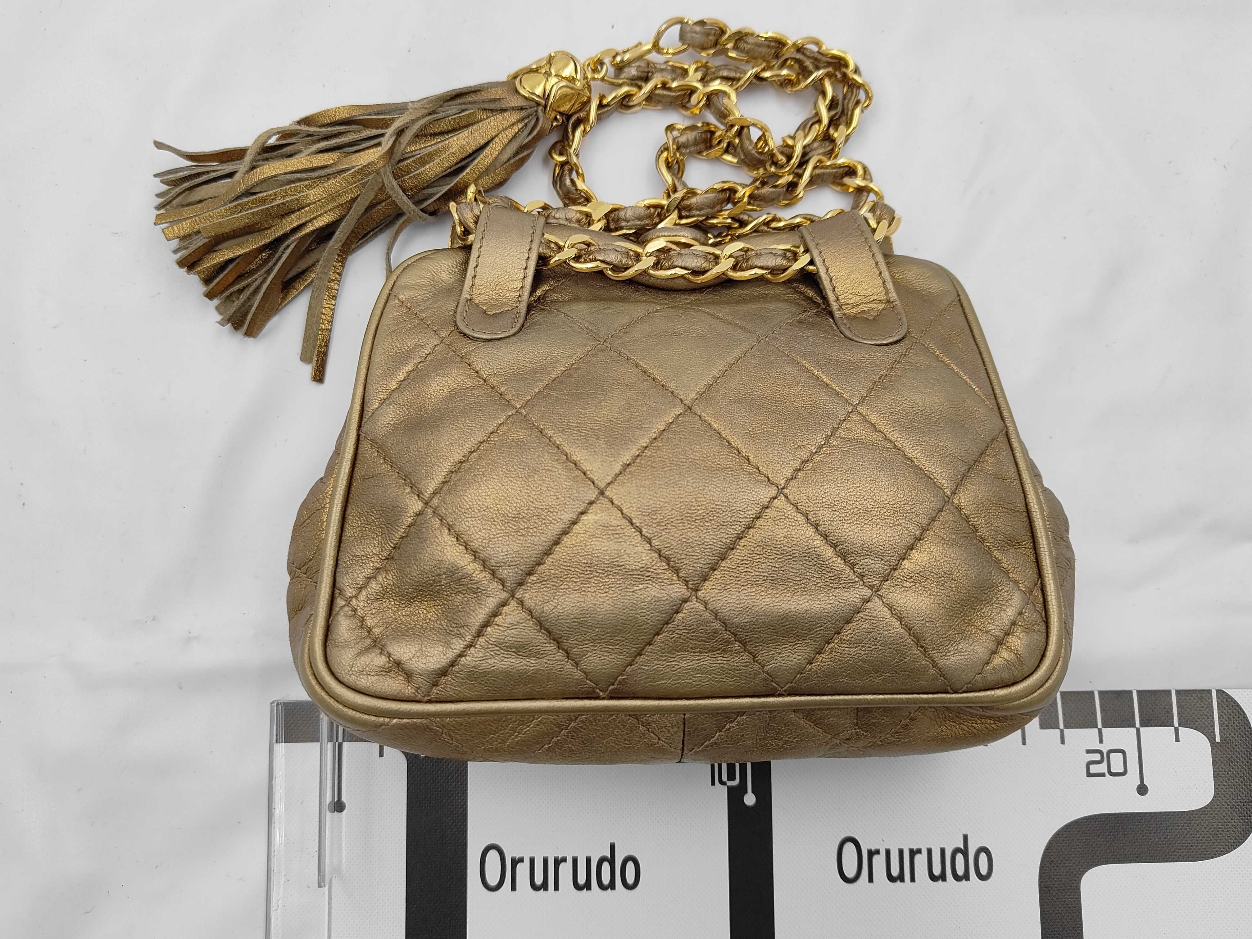 Clasp Fringe Chain Shoulder Bag — view 2