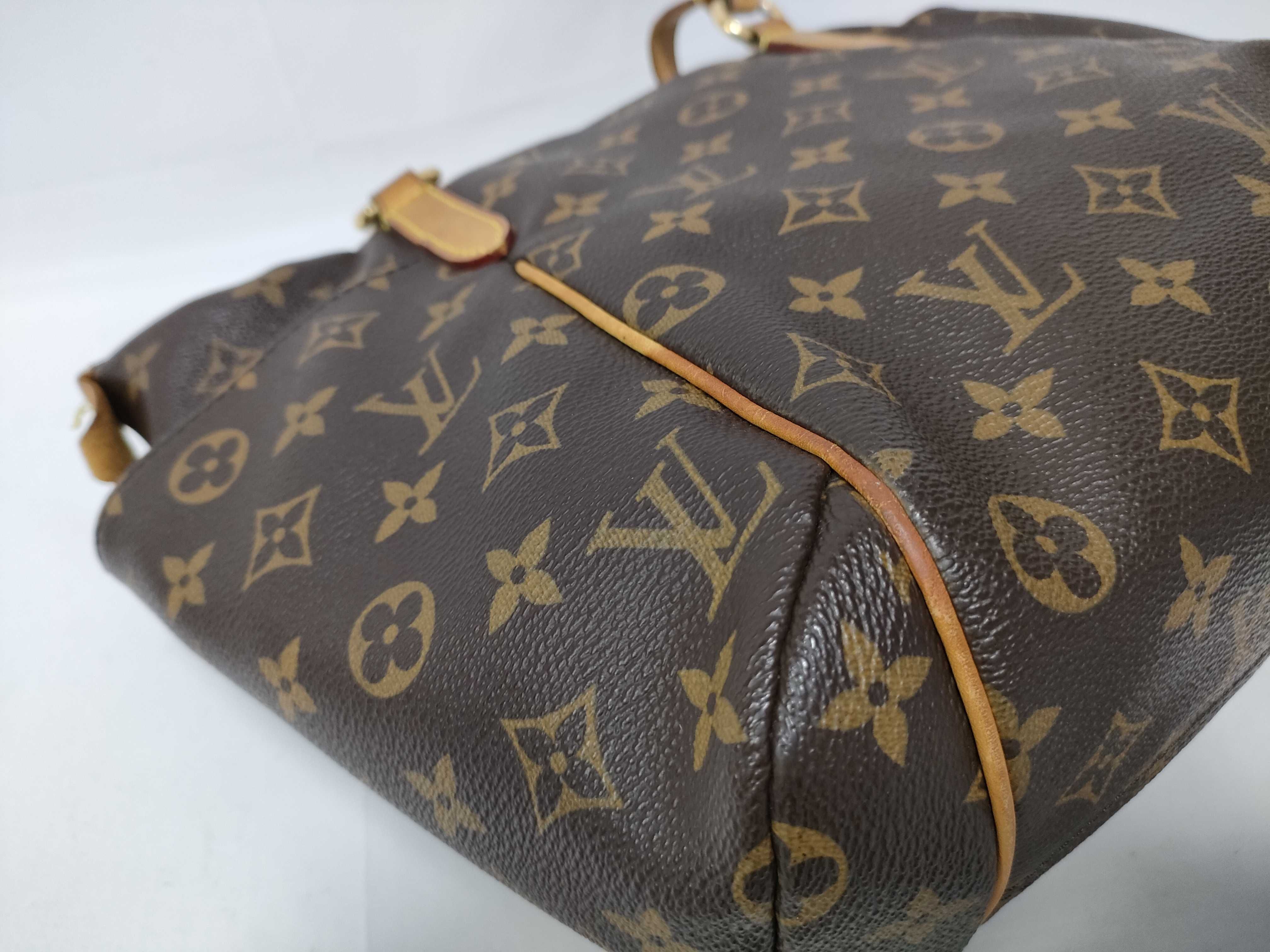 Monogram Totally PM Shoulder Bag — view 5