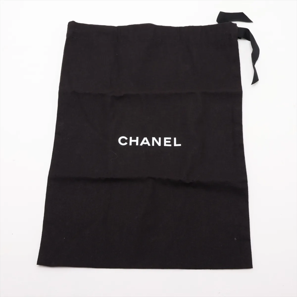 Matelassé Lambskin Single Flap Single Chain Bag, Heart Design, Black with Gold Hardware, GA73GCG5, Random Plate — view 9