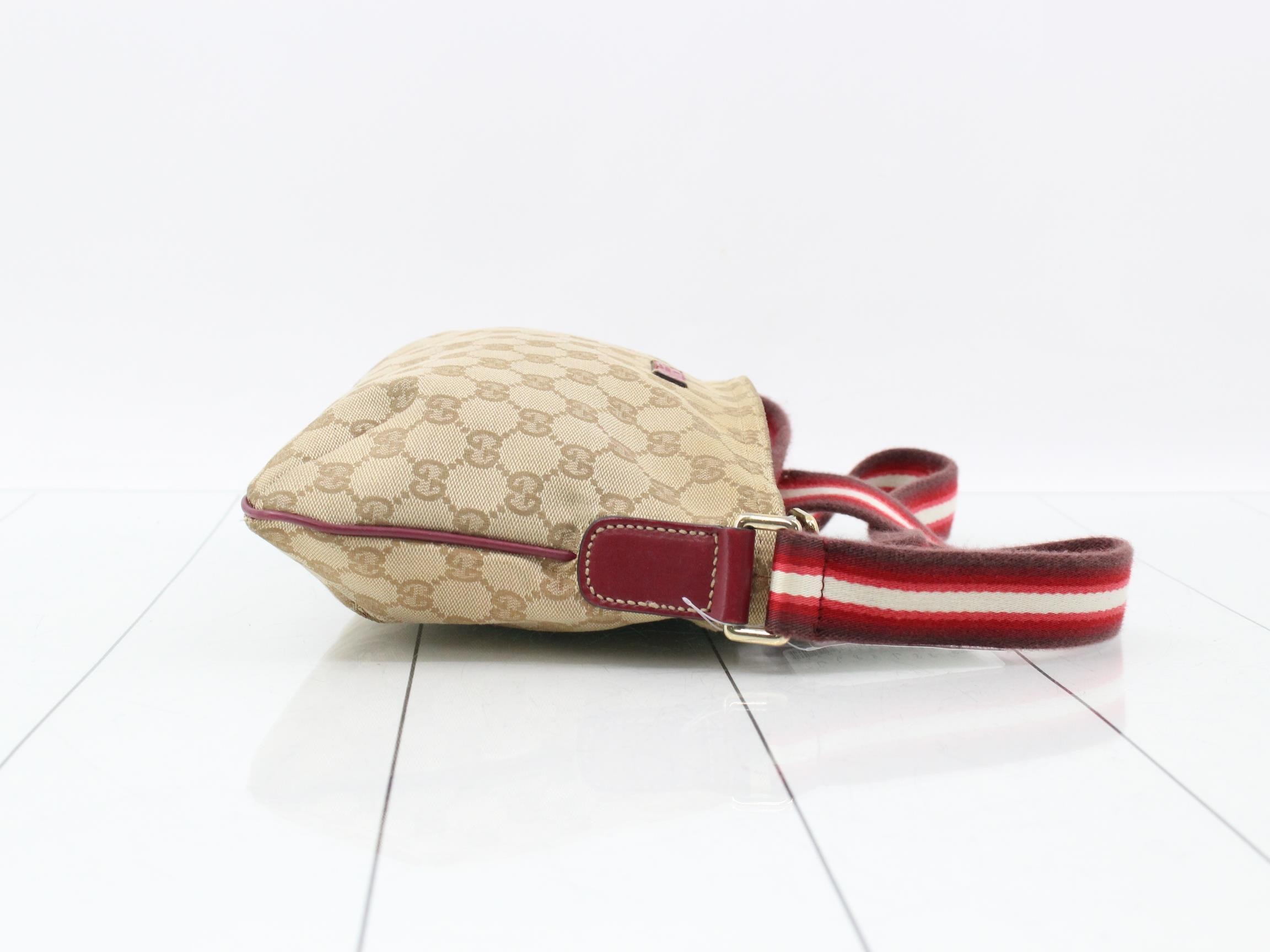 GG Canvas (Bag) - Shoulder Bag — view 3