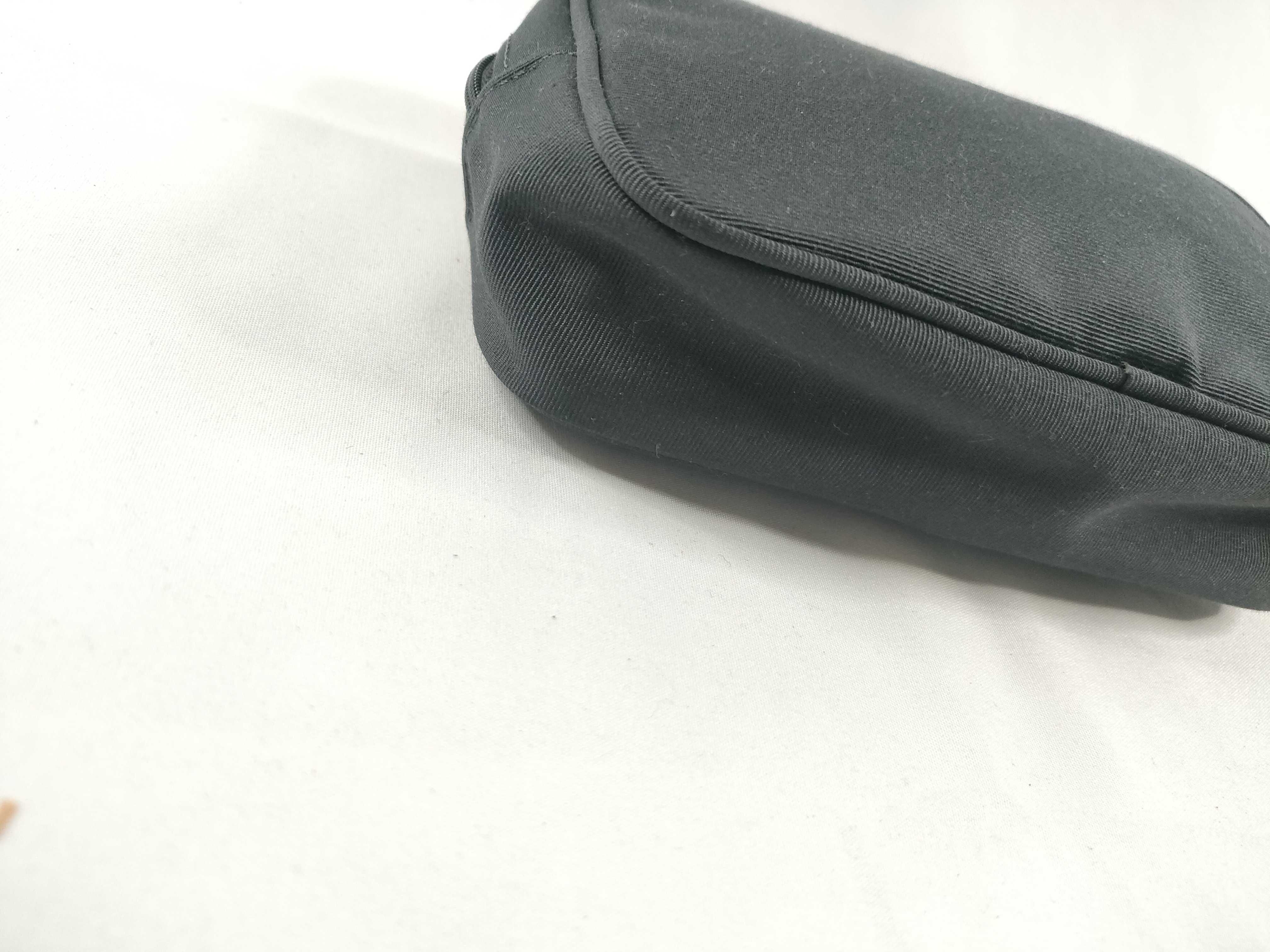 Check Pouch — view 3