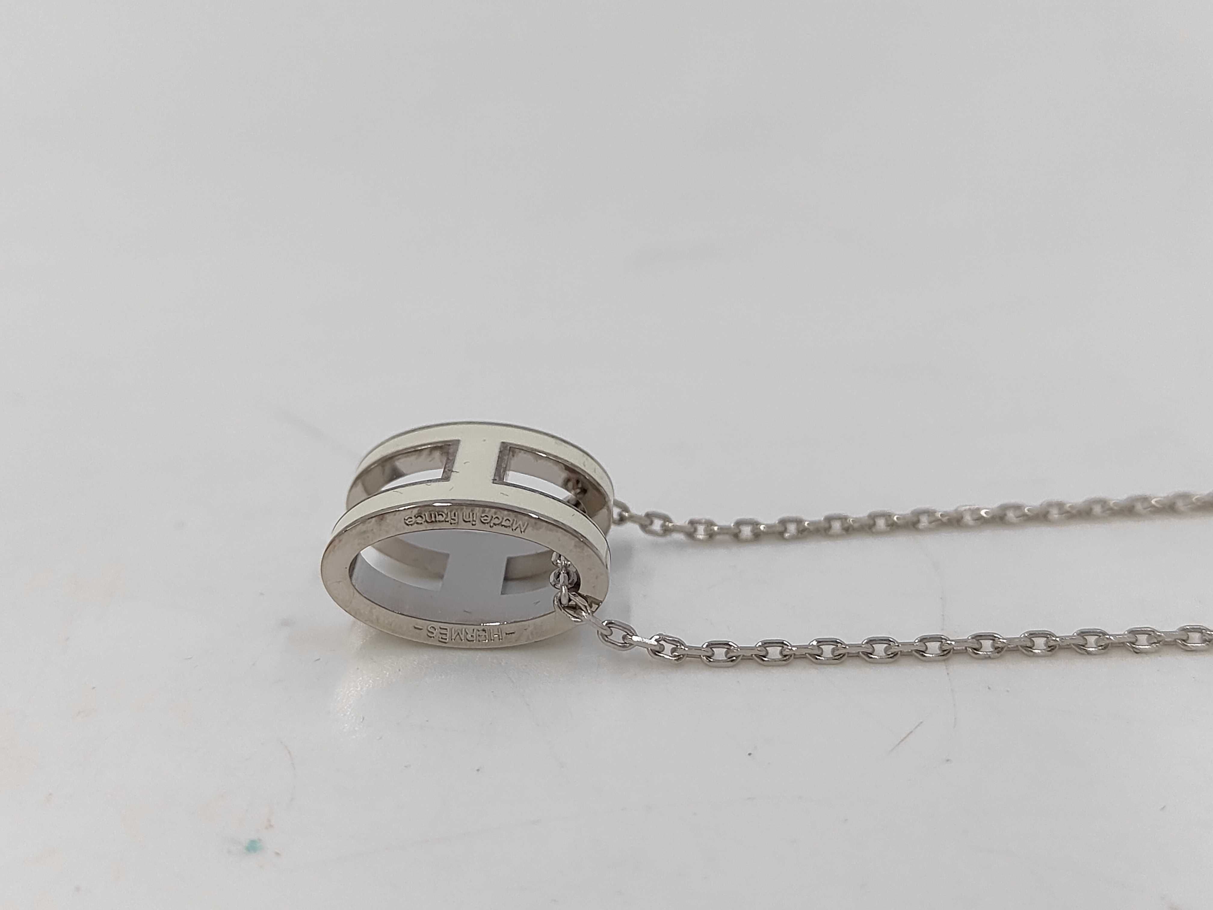 Mini Pop H Necklace — view 3