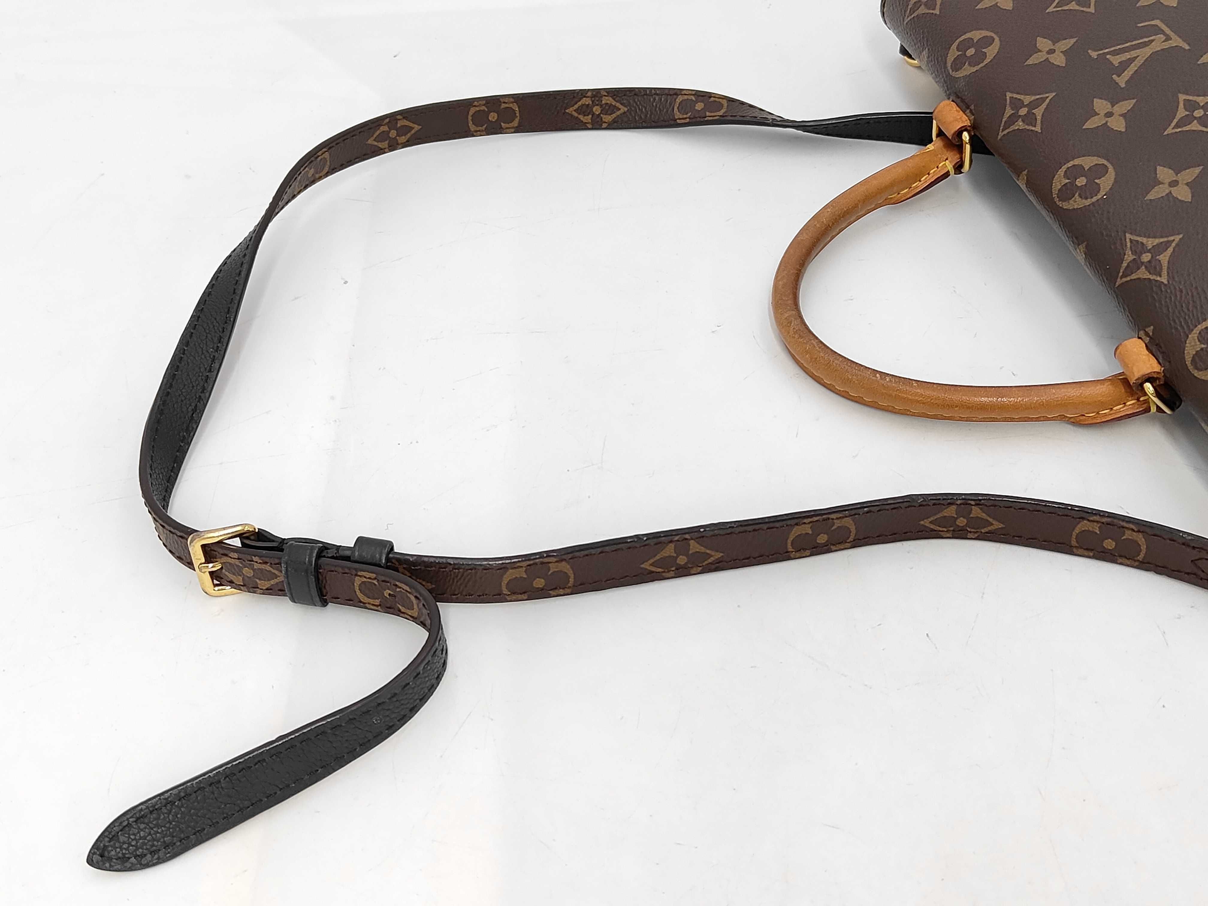 Monogram Vuitton Monogram Marignan M44259 Handbag — view 5