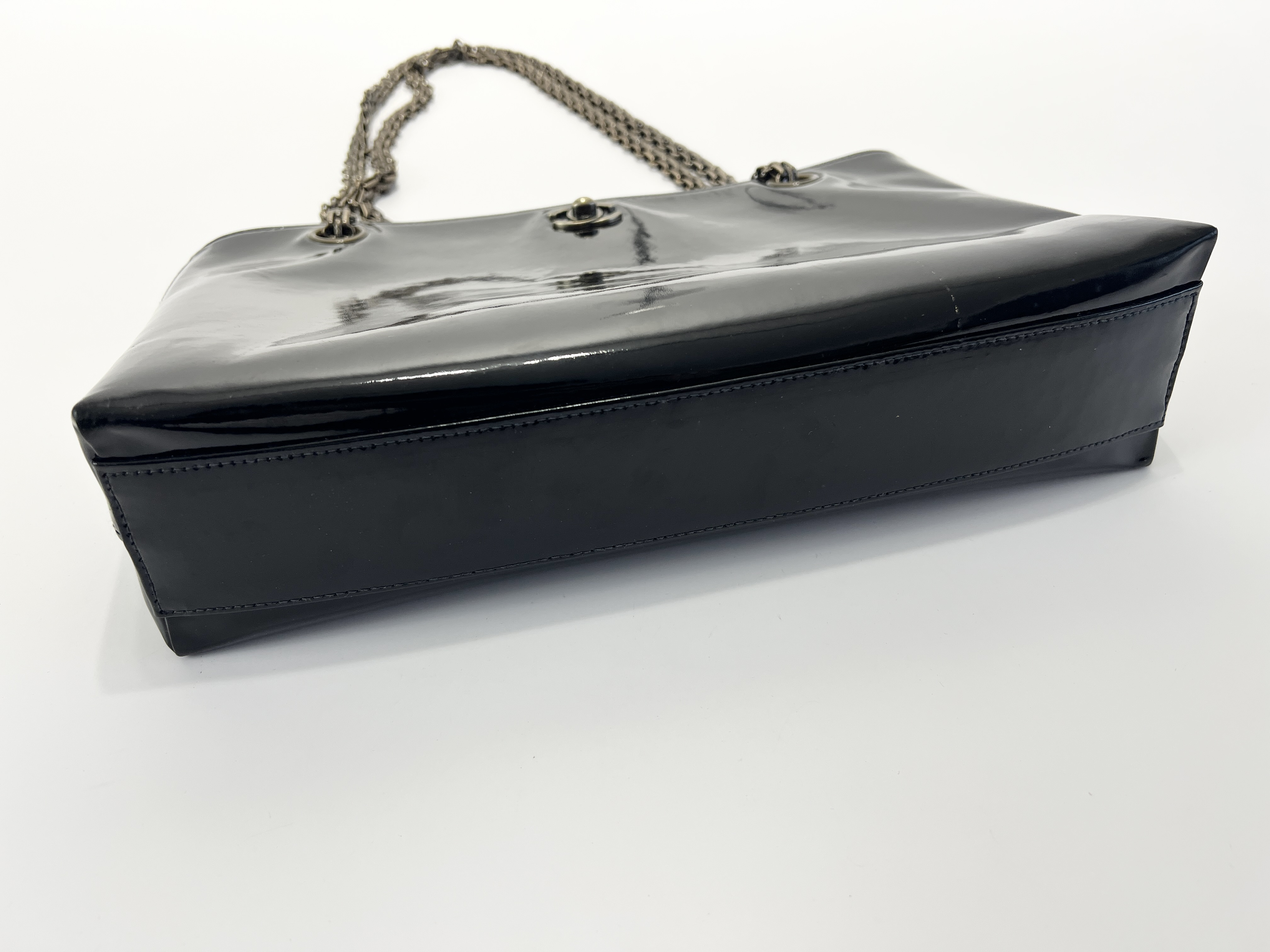 Coco Mark Enamel Patent Leather Chain Shoulder Bag (Serial Number 6) — view 14