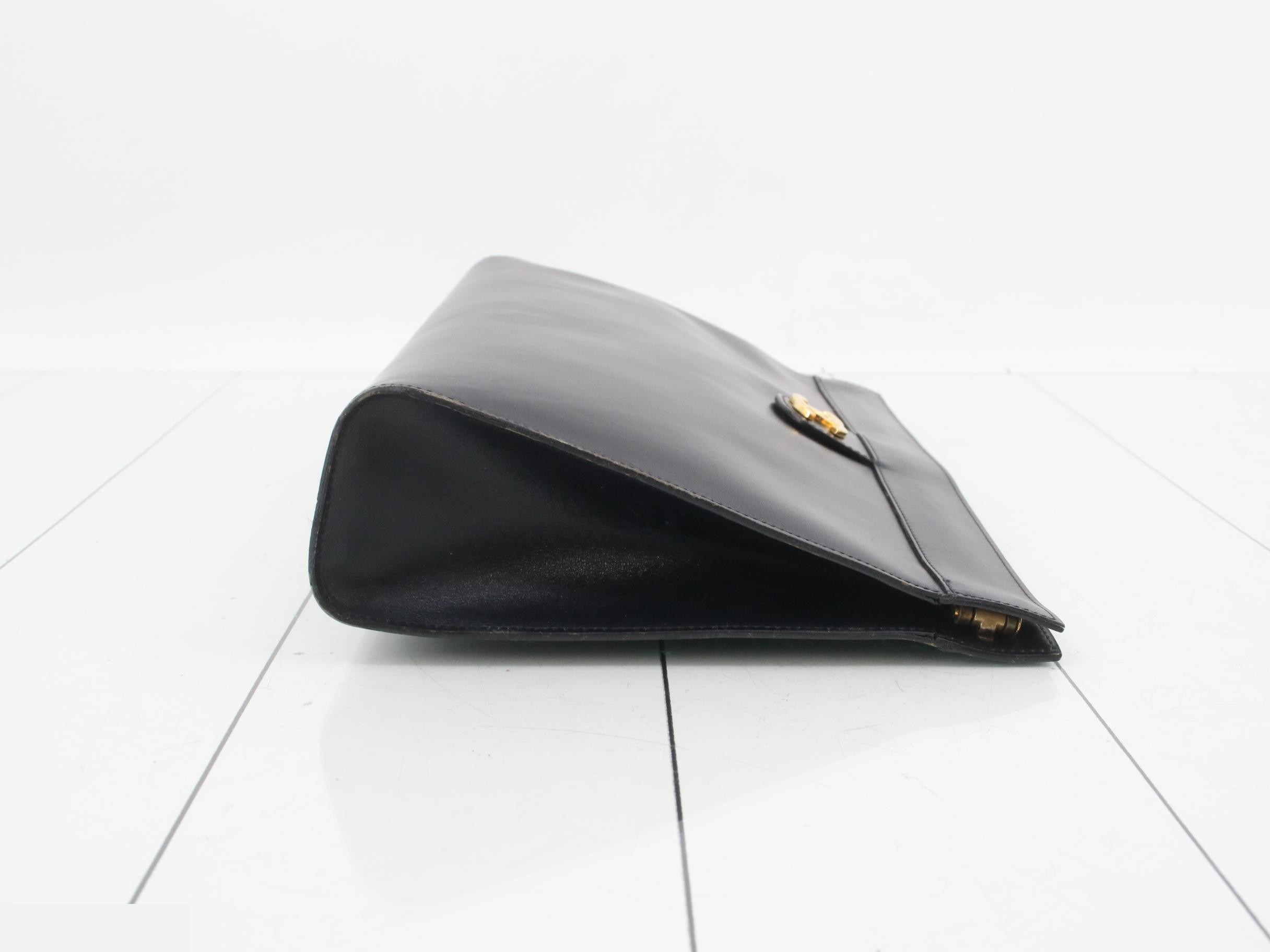 clutch with Coco Mark, lambskin, with dust bag and box. — view 3