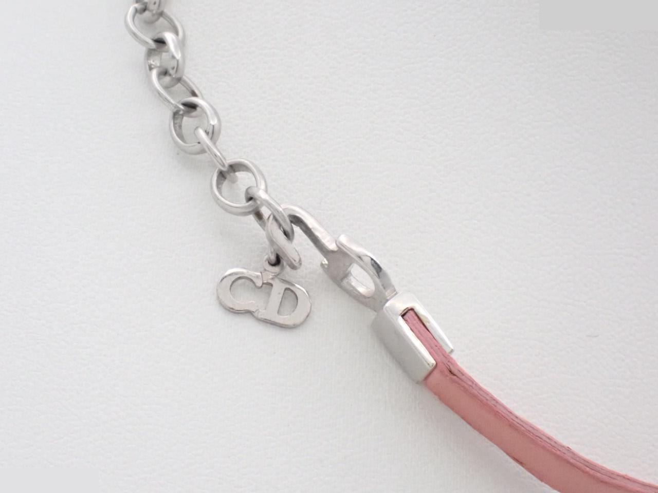 Other lines: Small items, accessories, chokers, leather, logo, pink — view 2