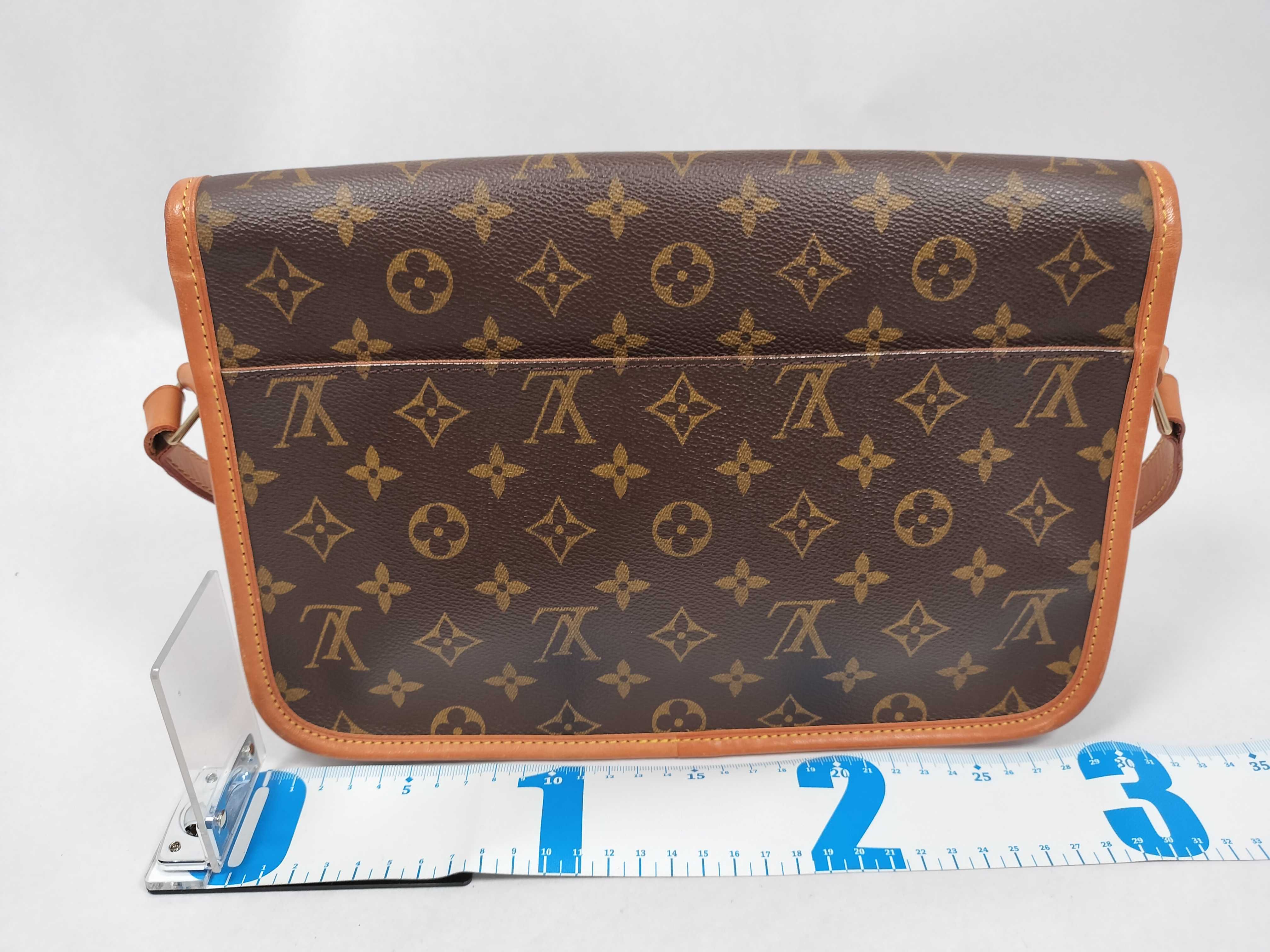 Monogram Gibeciere MM Monogram M42247 Shoulder Bag — view 2