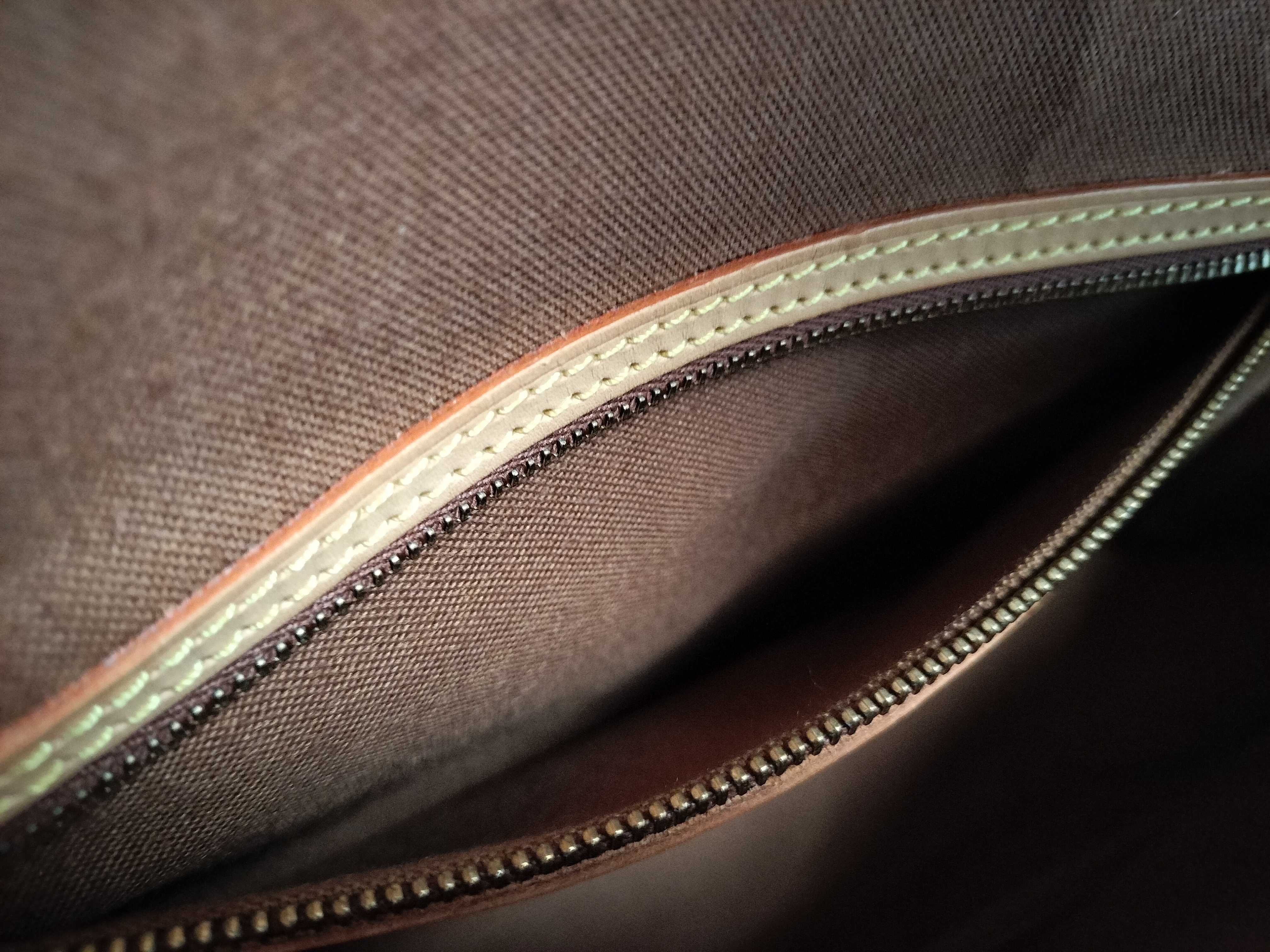 Monogram Gibeciere MM Monogram M42247 Shoulder Bag — view 11