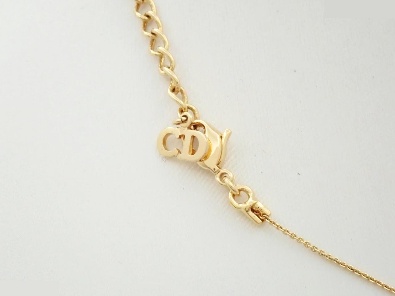 Logo necklace, gold color, chain approximately 44cm — view 2