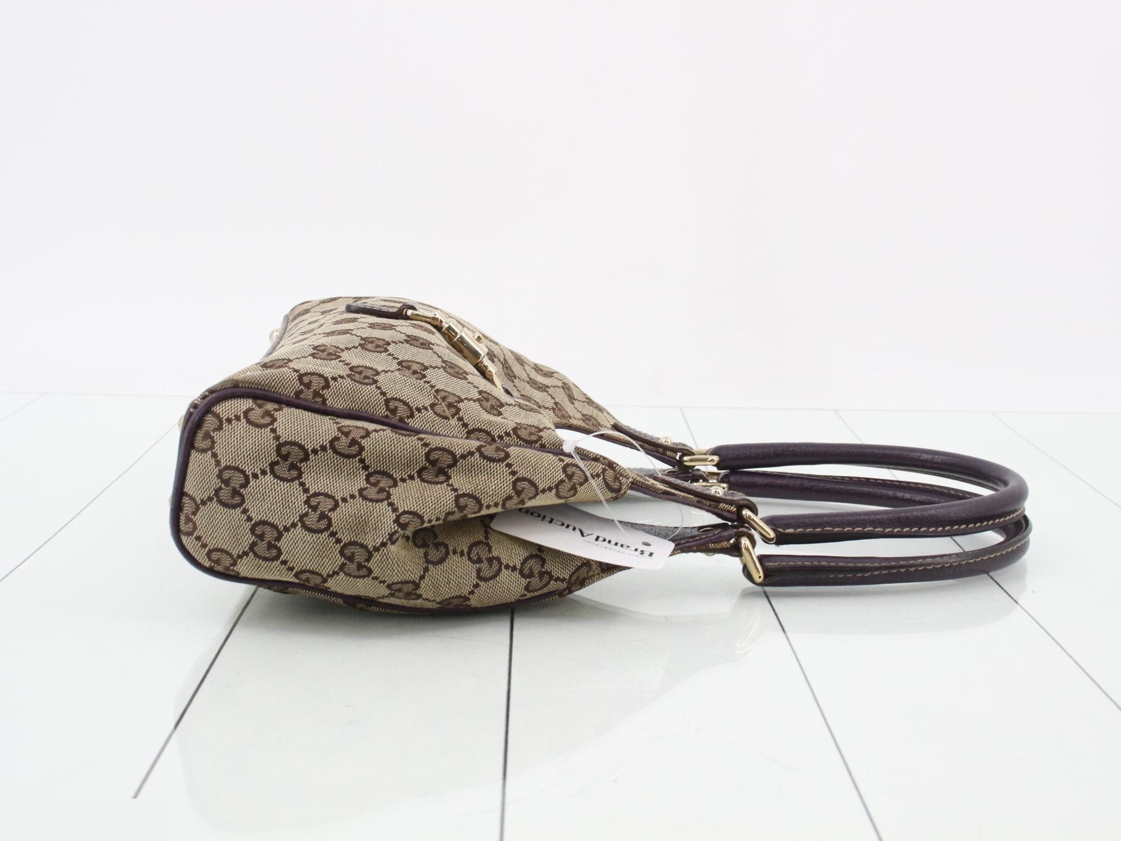 New Jackie GG Canvas Shoulder Bag — view 3