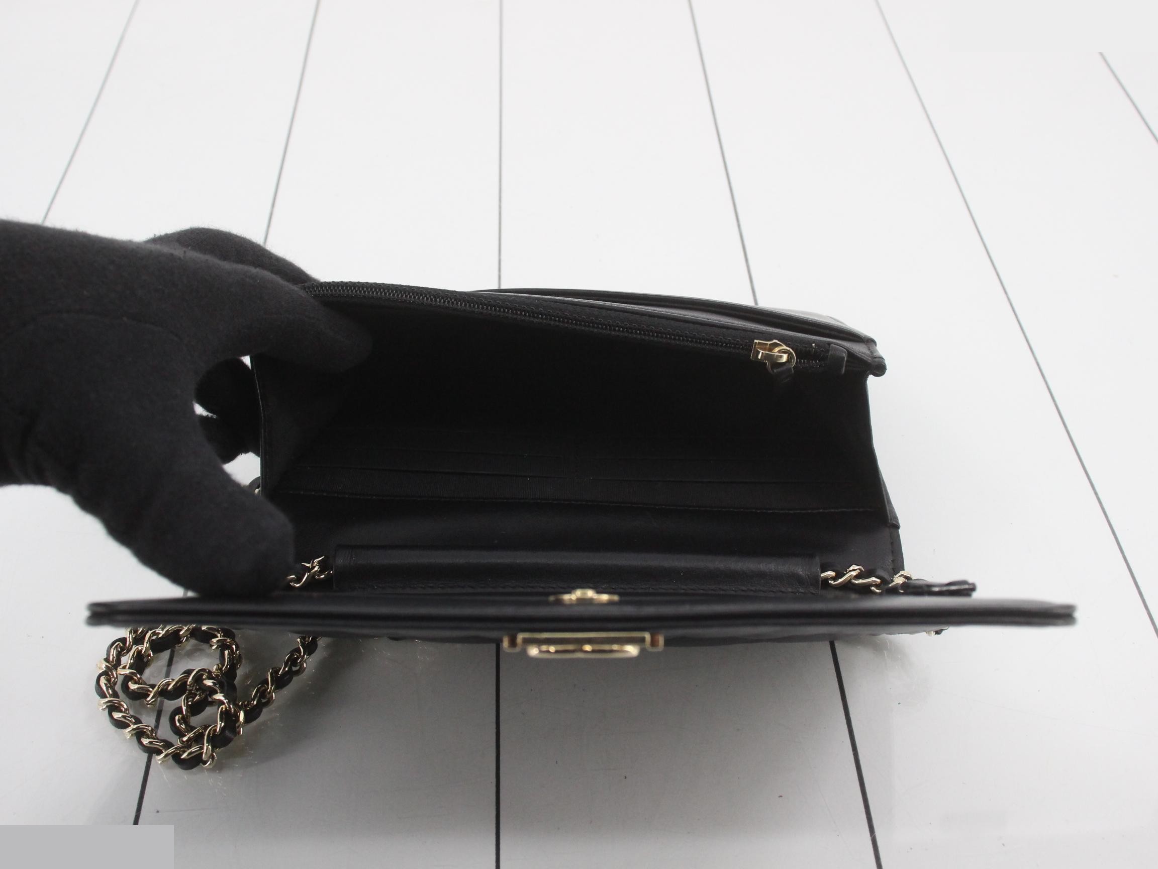 Chain Wallet Matelassé — view 4
