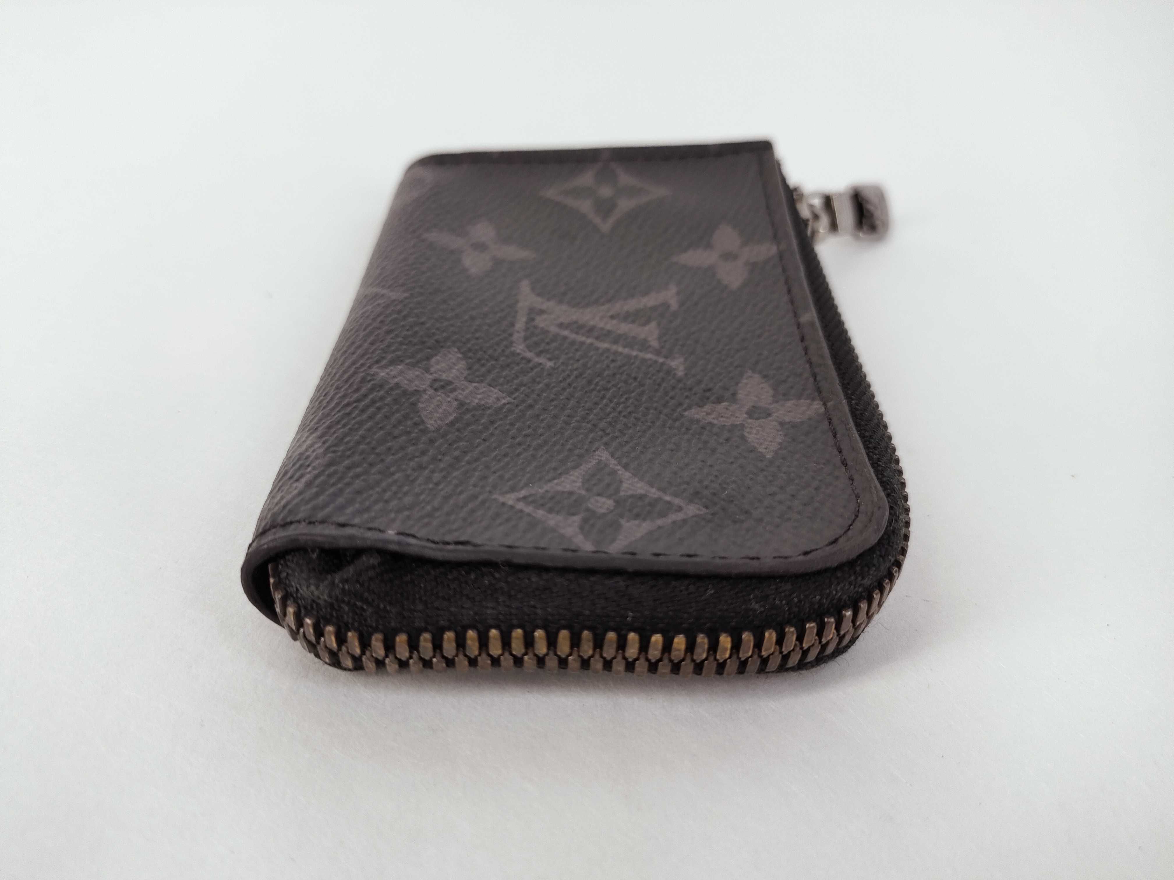 Monogram Coin Case Portemonnaie Jour Monogram Eclipse MB4270 Coin Case — view 7