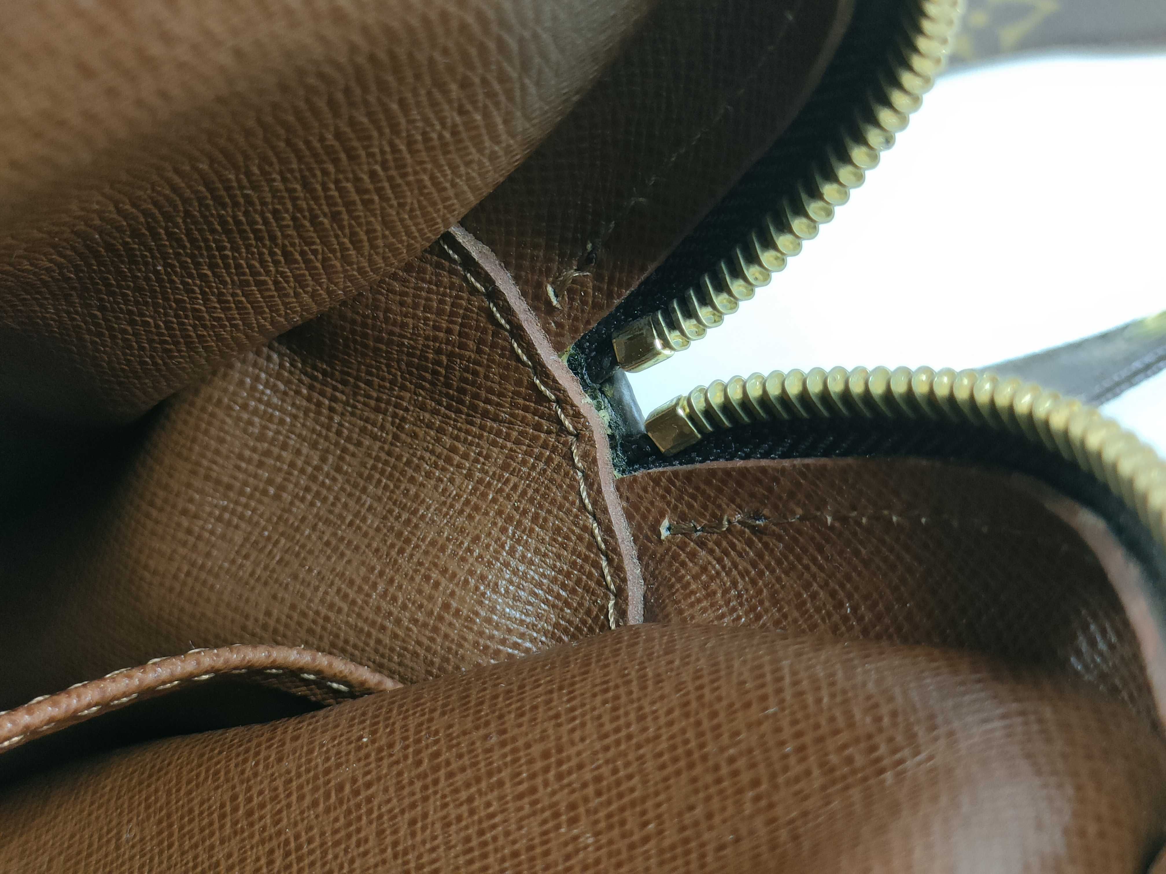 Monogram LV Amazon AR0031 Shoulder Bag — view 12