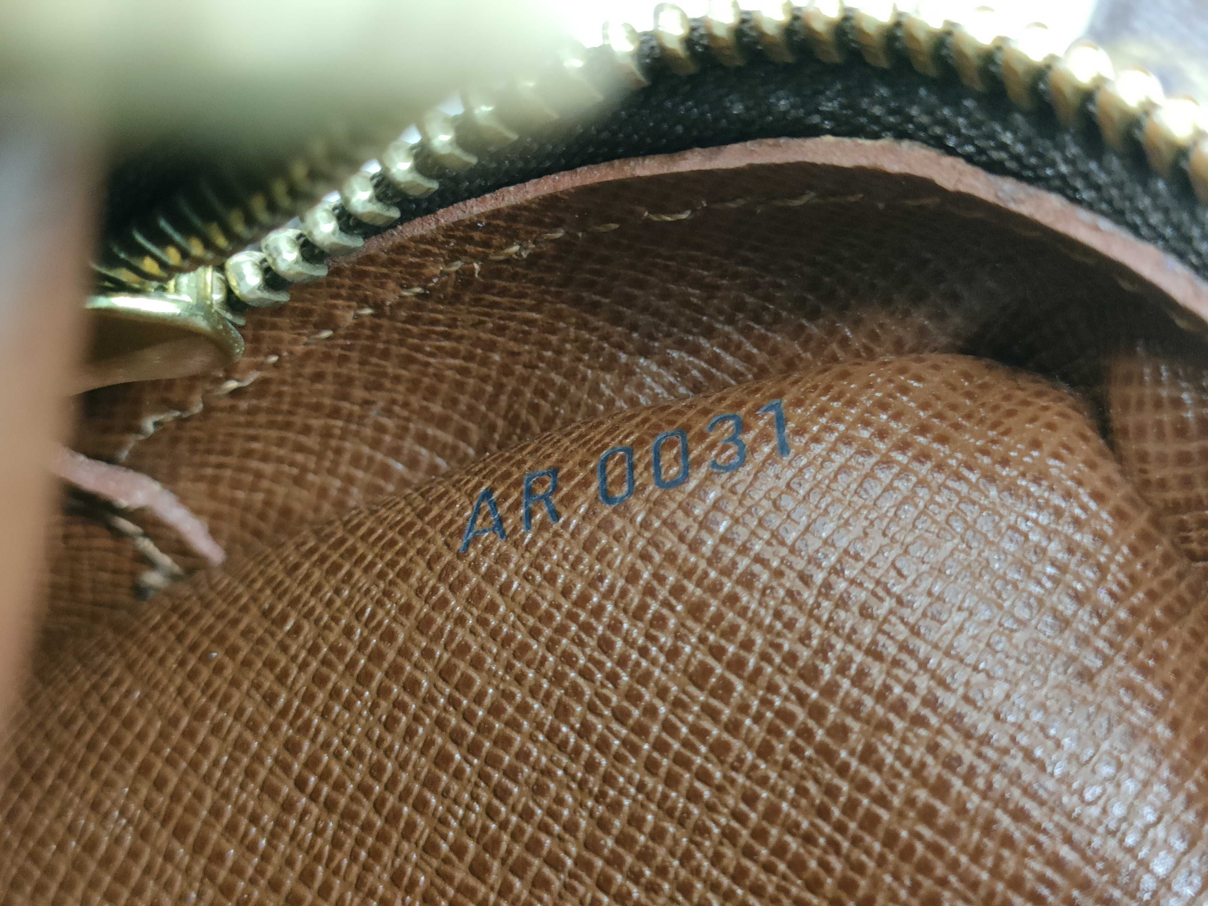Monogram LV Amazon AR0031 Shoulder Bag — view 15