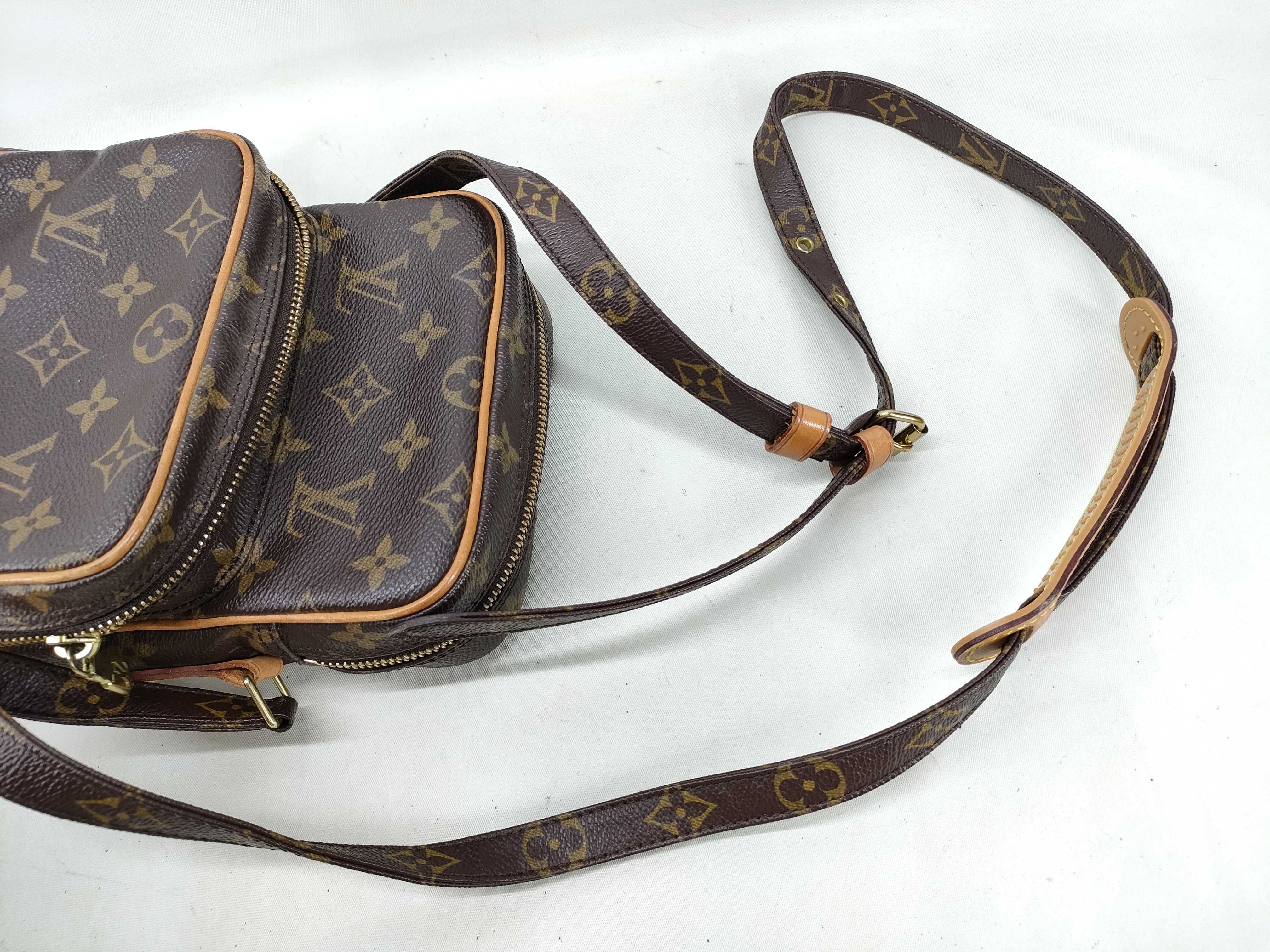 Monogram LV Amazon AR0031 Shoulder Bag — view 4