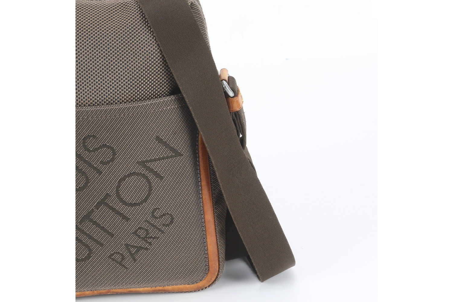 Damier Géant Citadin M93040 Leather Crossbody Messenger Bag — view 2