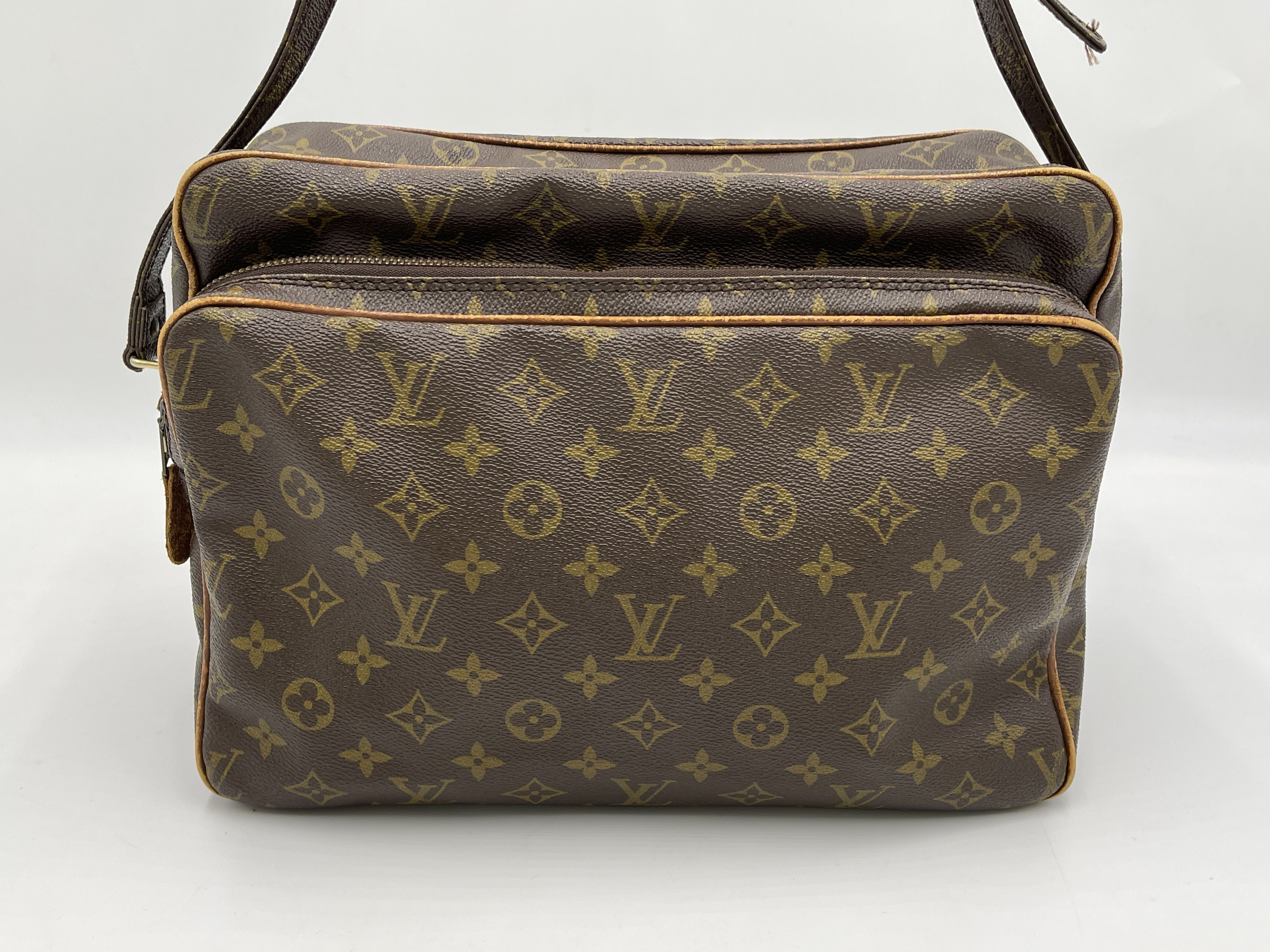 Monogram Nile GM M45242 Shoulder Bag — view 2