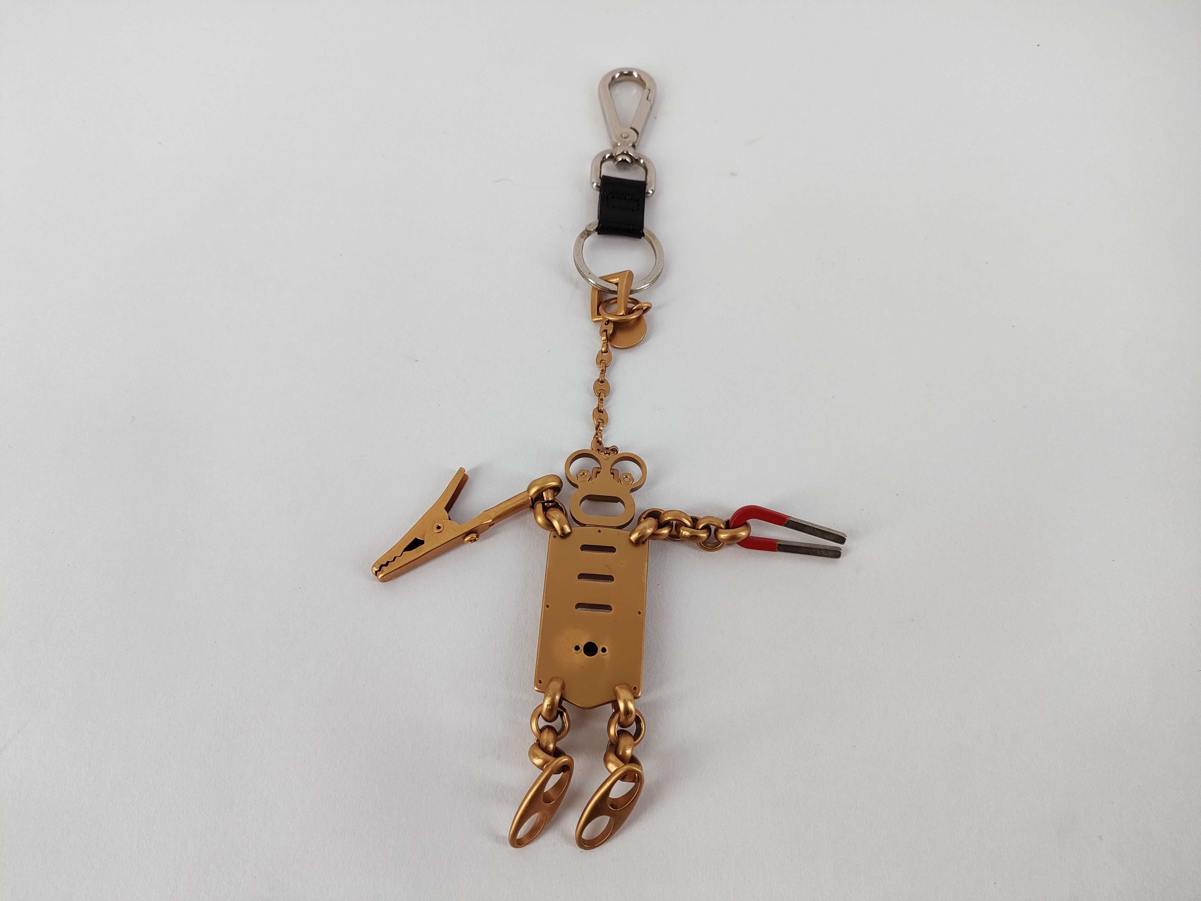 keychain key case/keychain — view 2