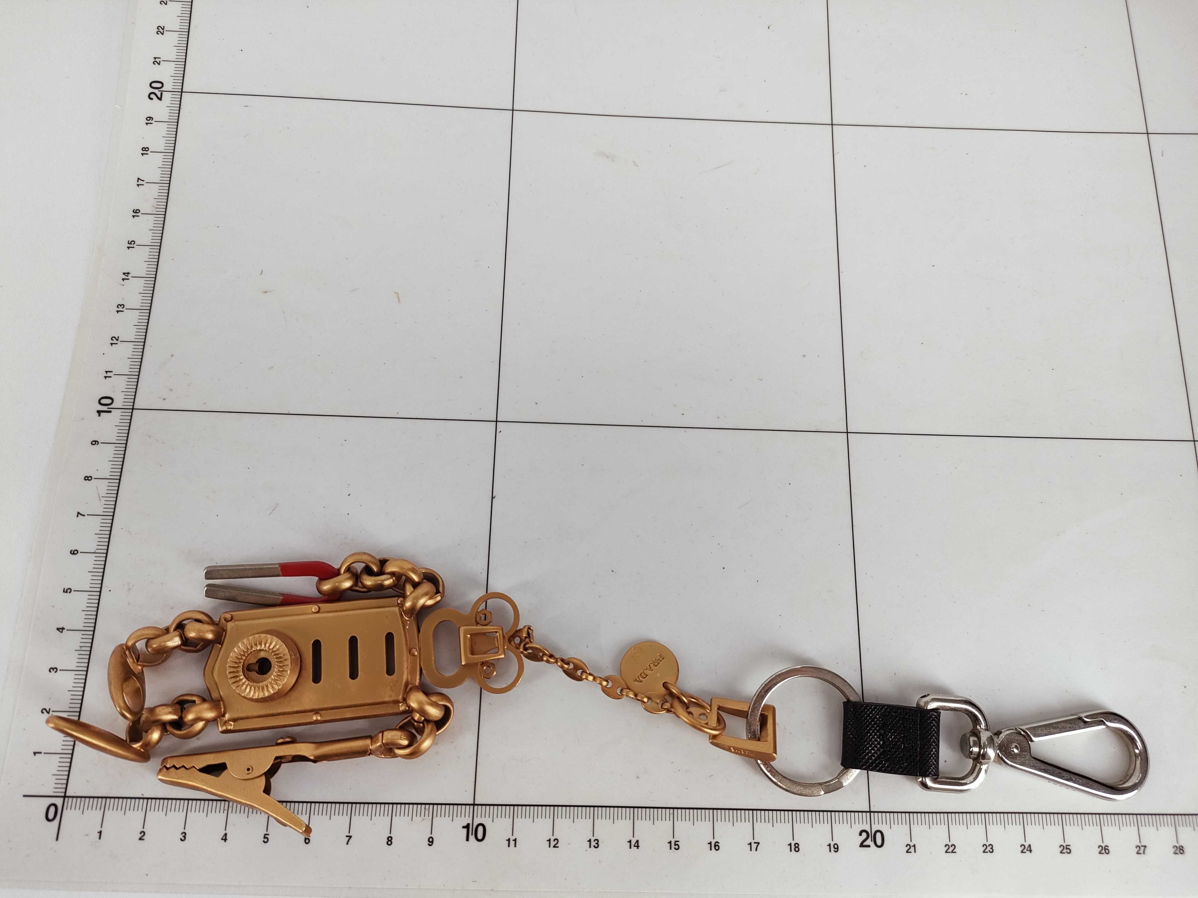 keychain key case/keychain — view 11