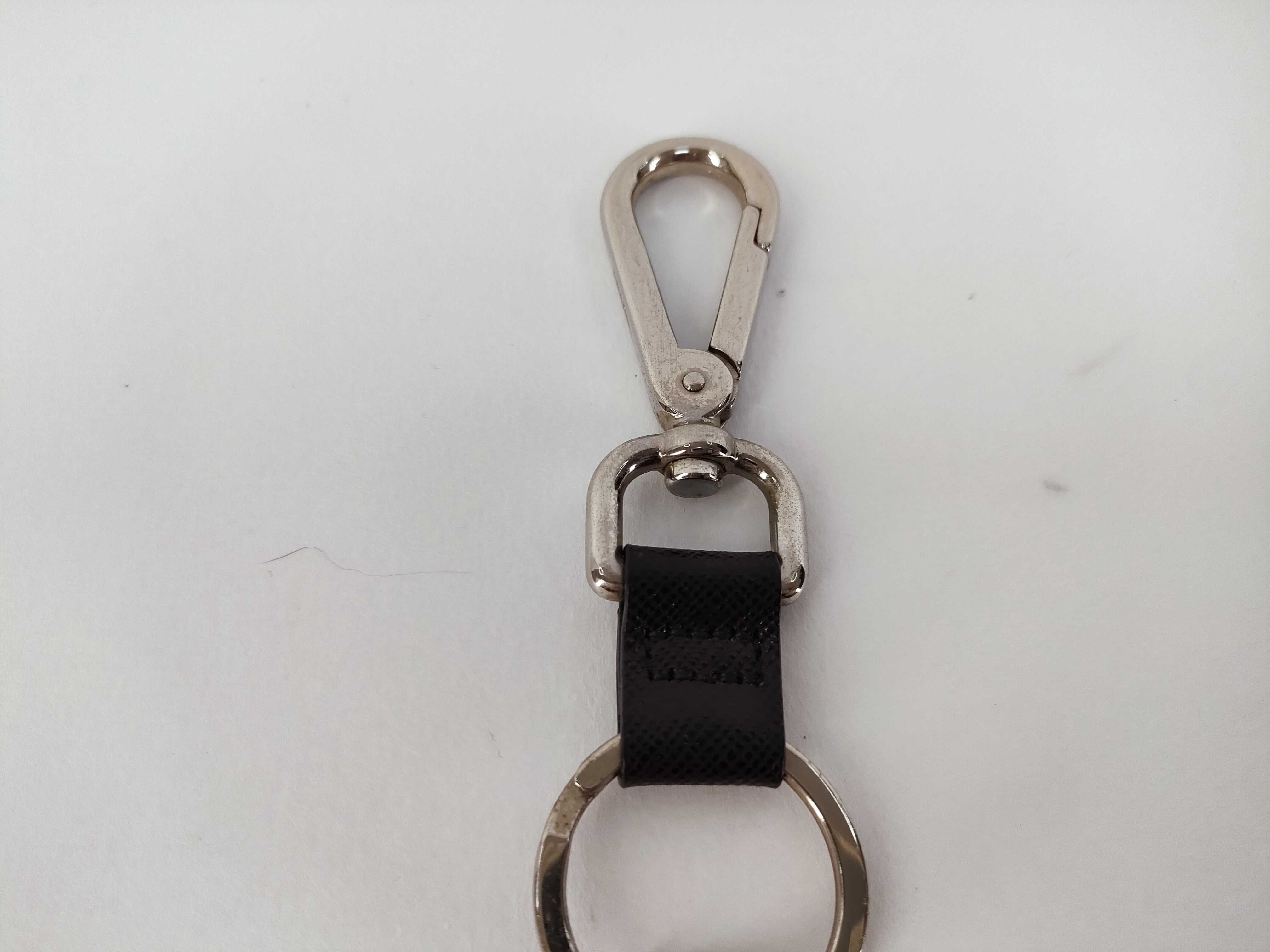 keychain key case/keychain — view 3