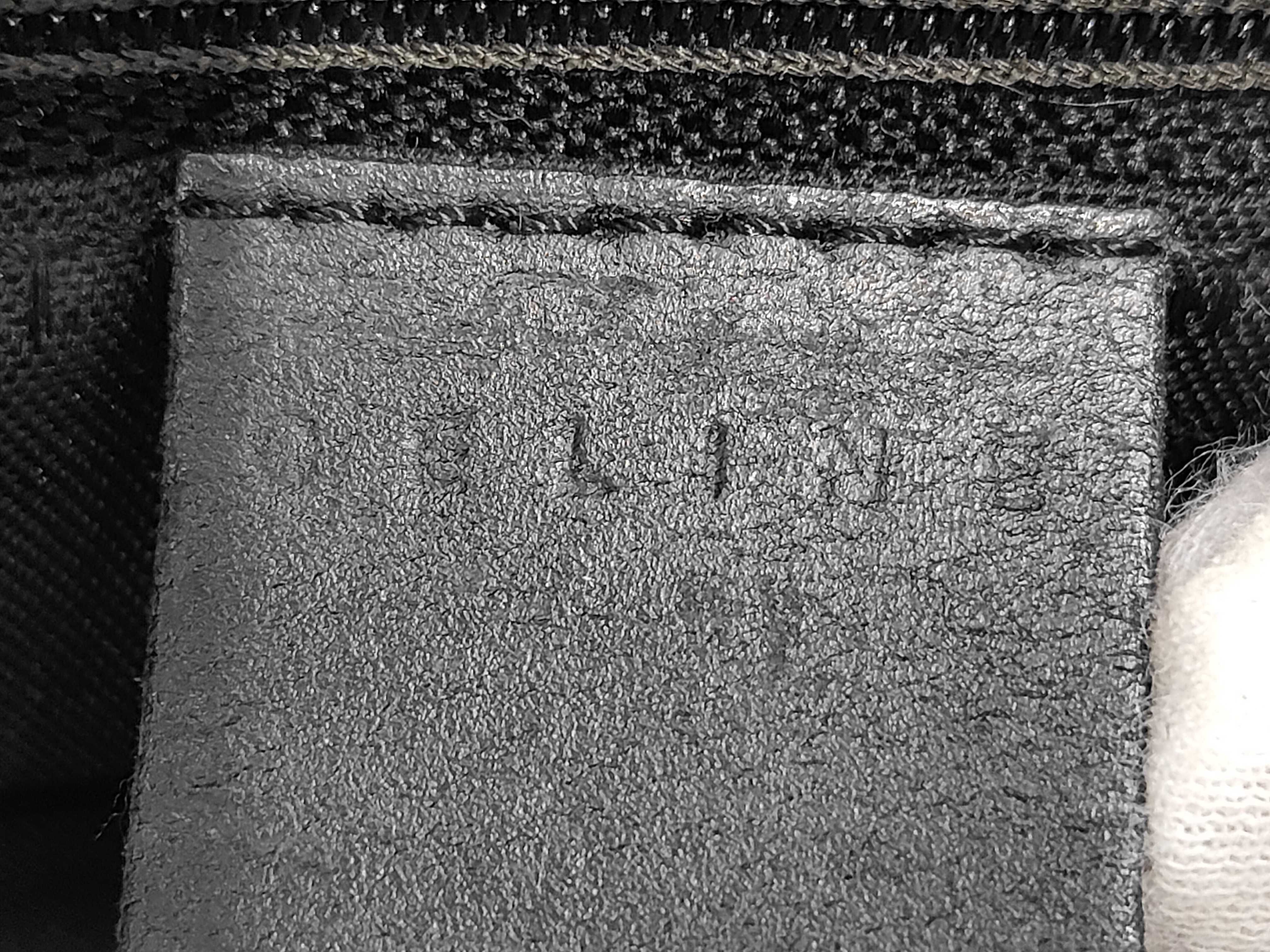 handbag — view 11