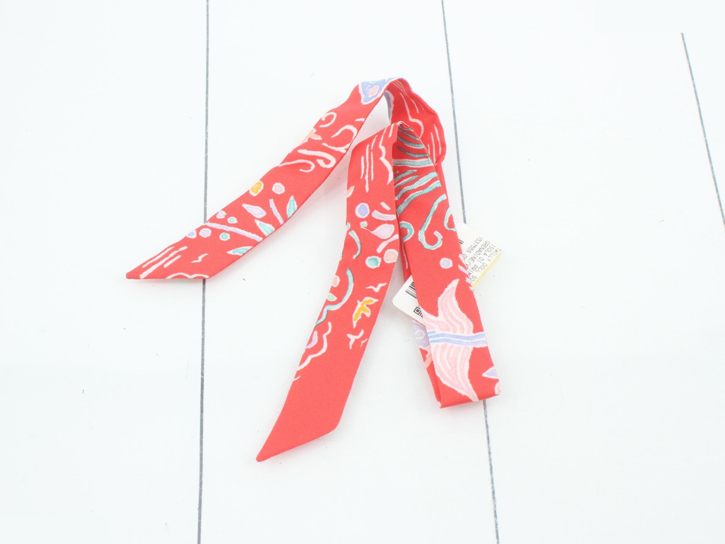 Twilly Isola di Primavera Spring Island Silk Red Unused — view 2