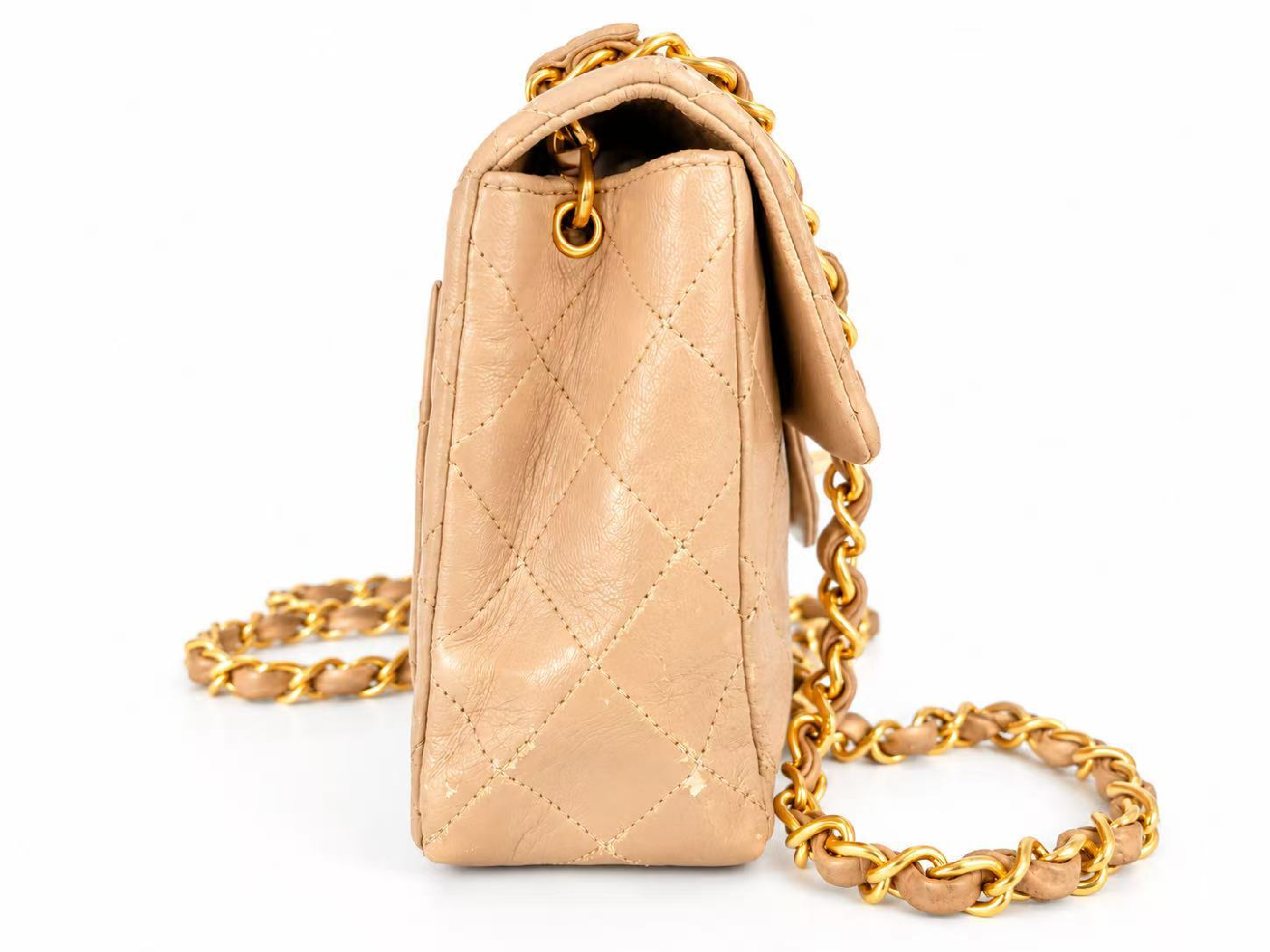 Matelassé 17 Lambskin Shoulder Bag — view 8