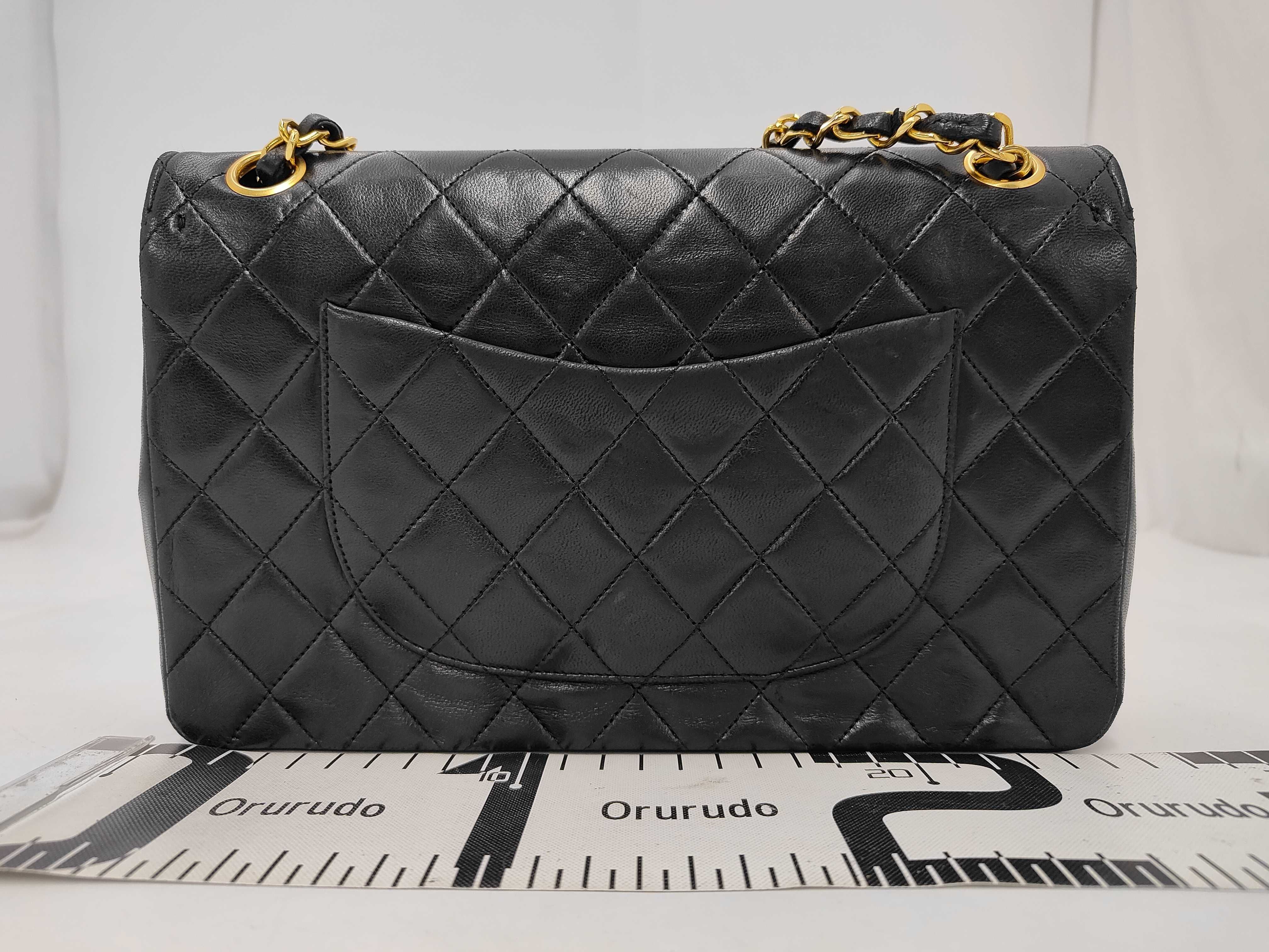 Matelassé Double Flap 25 Black Shoulder Bag — view 2